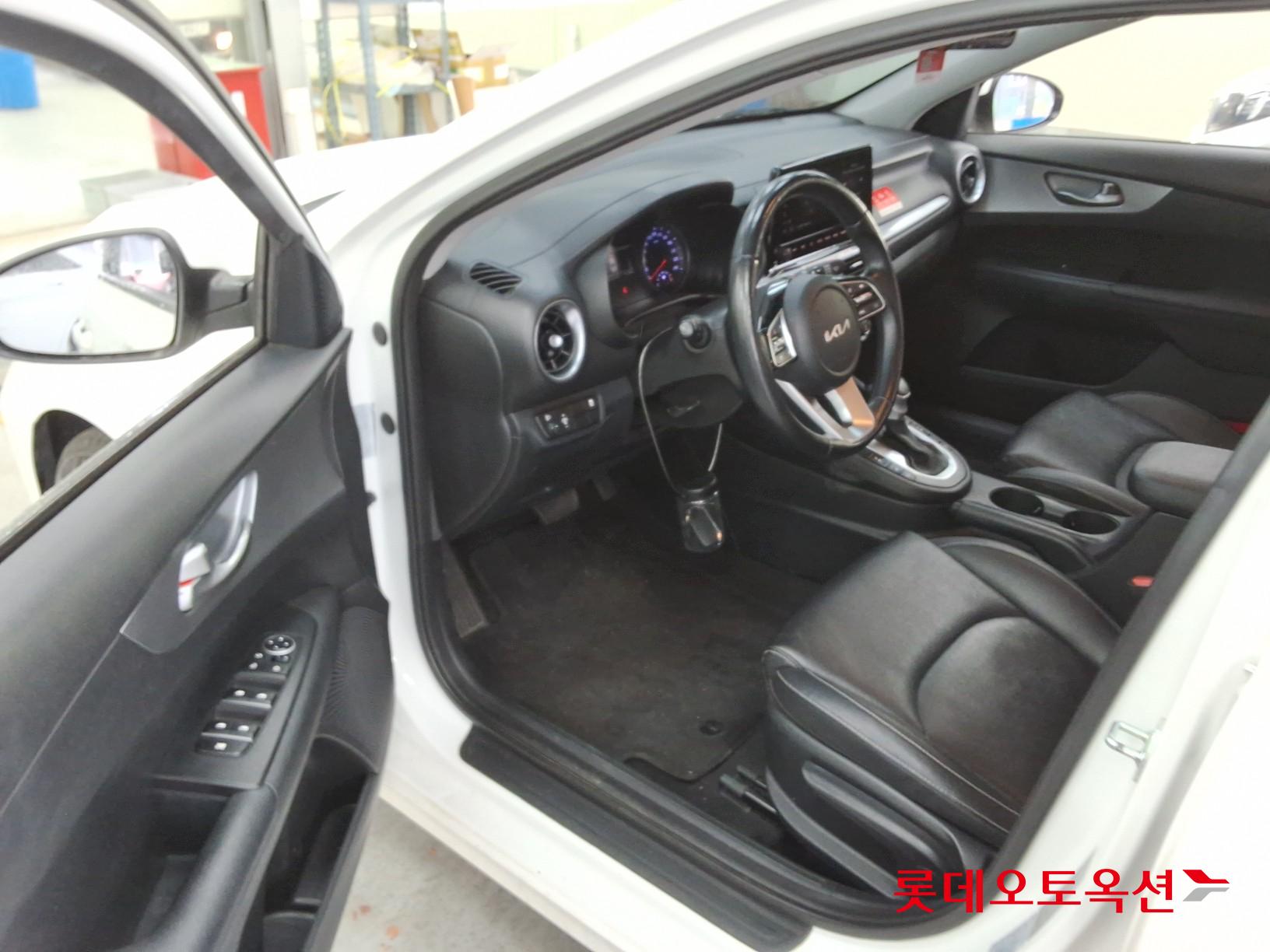 Kia K3 id 3461944 из Кореи 34