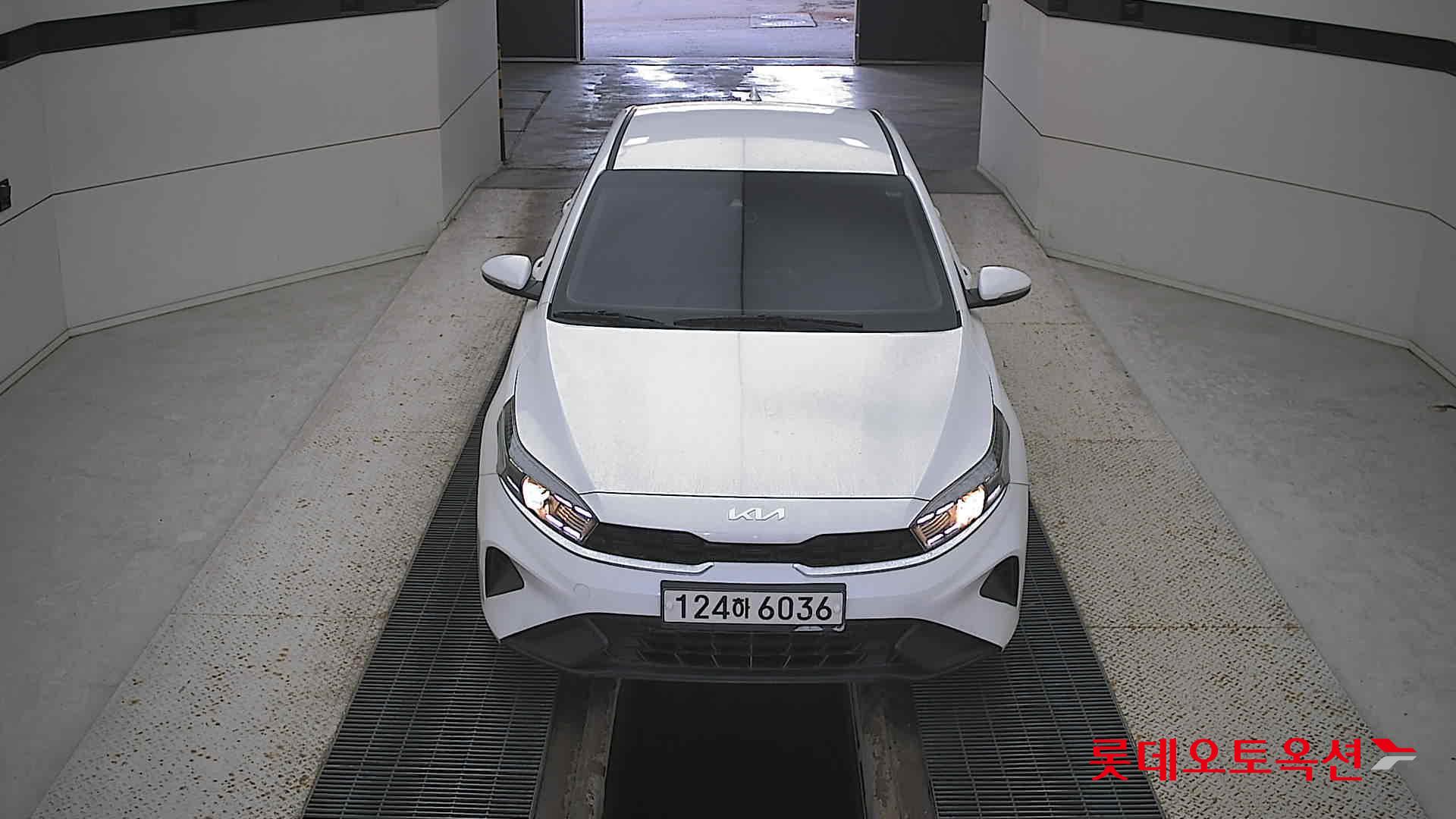 Kia K3 id 3461955 из Кореи 8