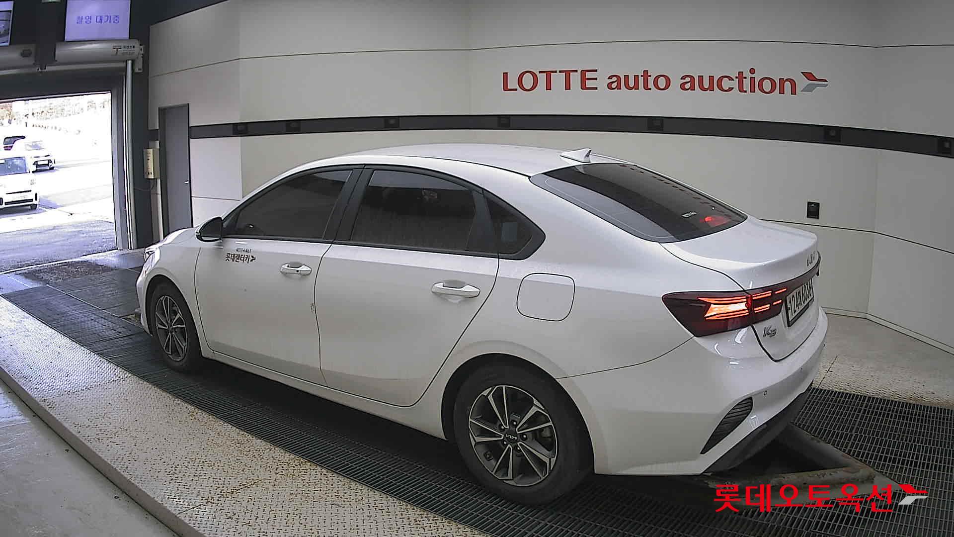 Kia K3 id 3461955 из Кореи 10