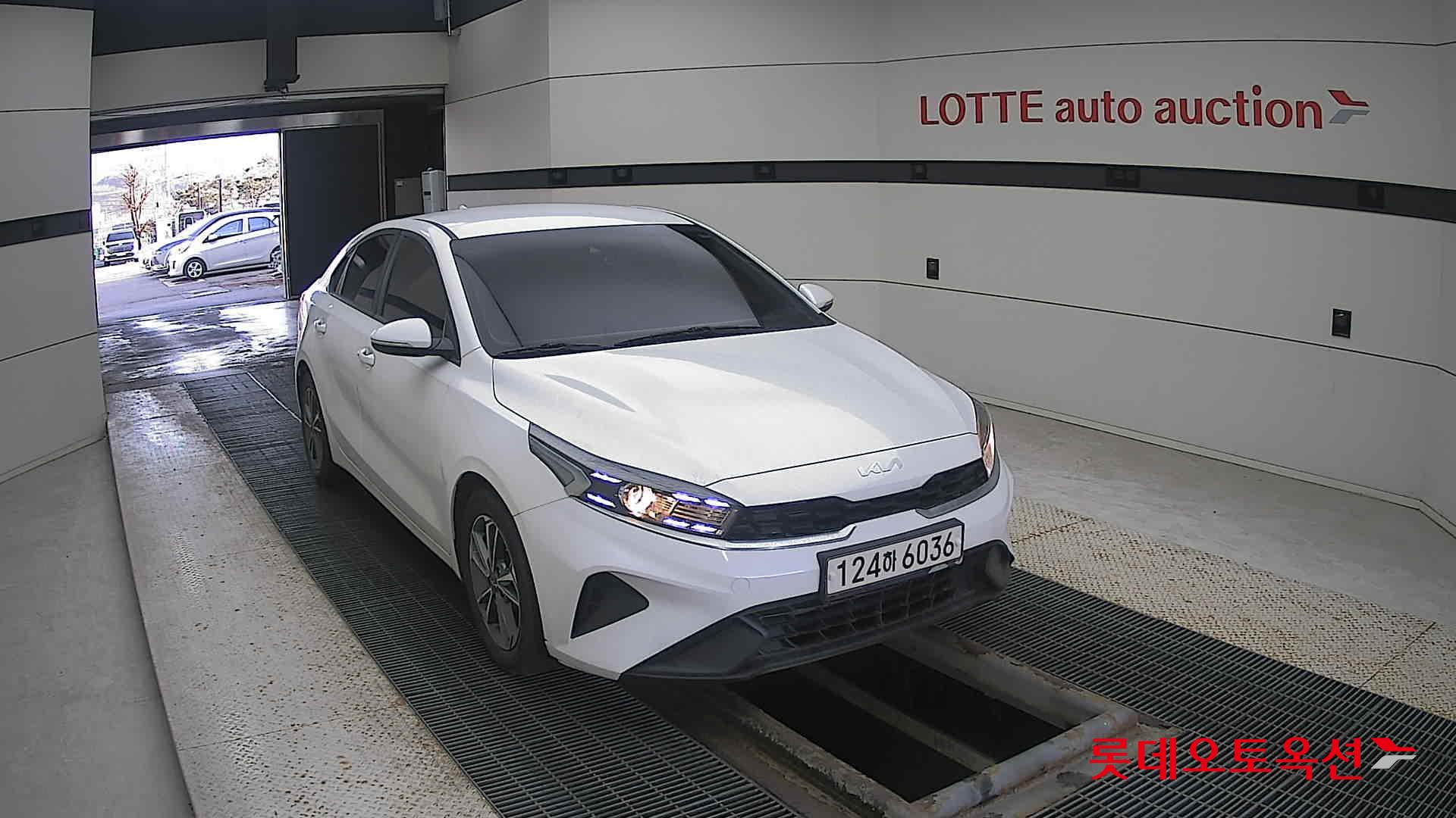 Kia K3 id 3461955 из Кореи 15