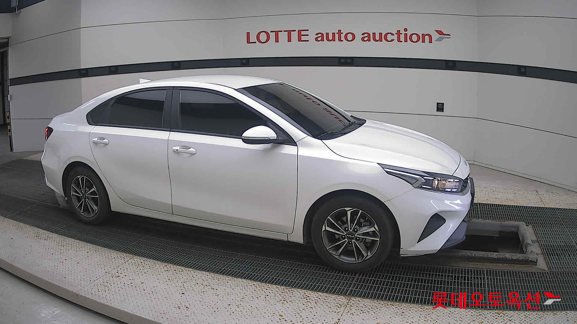 Kia K3 id 3461955 из Кореи 17