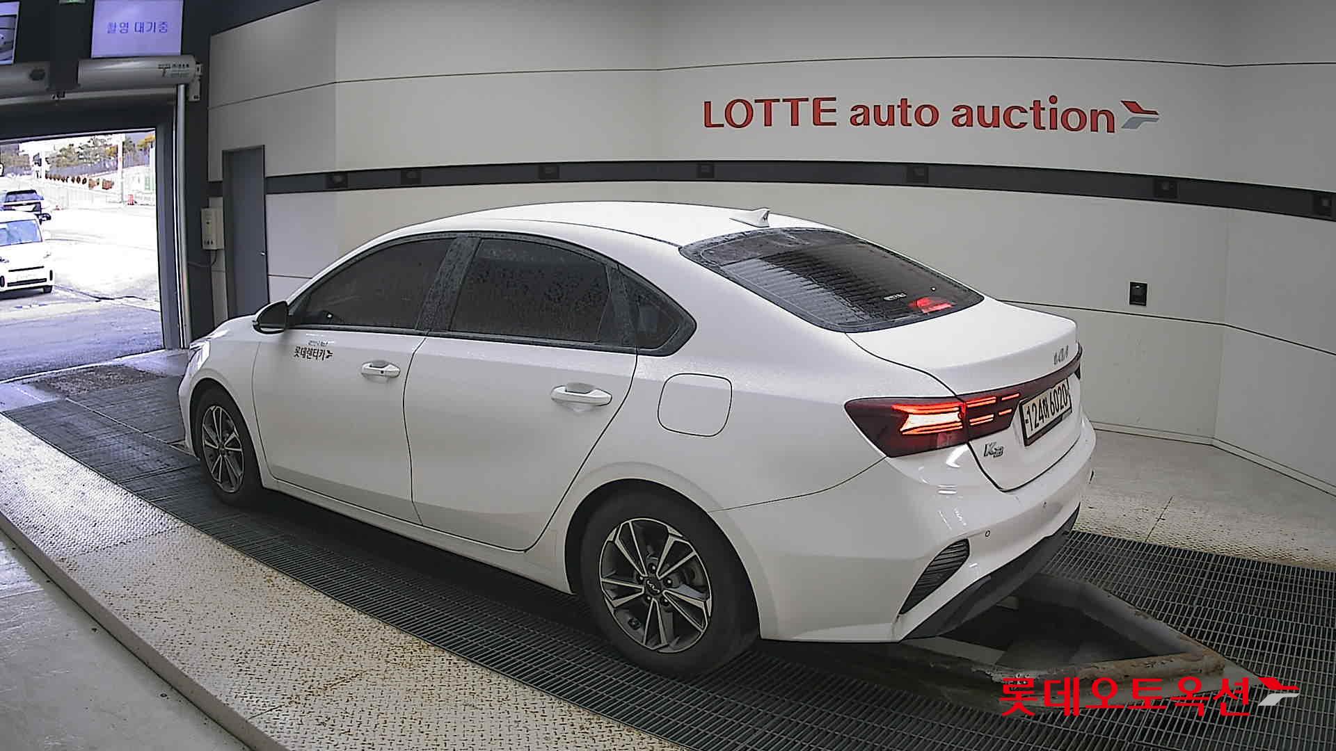 Kia K3 id 3461992 из Кореи 10