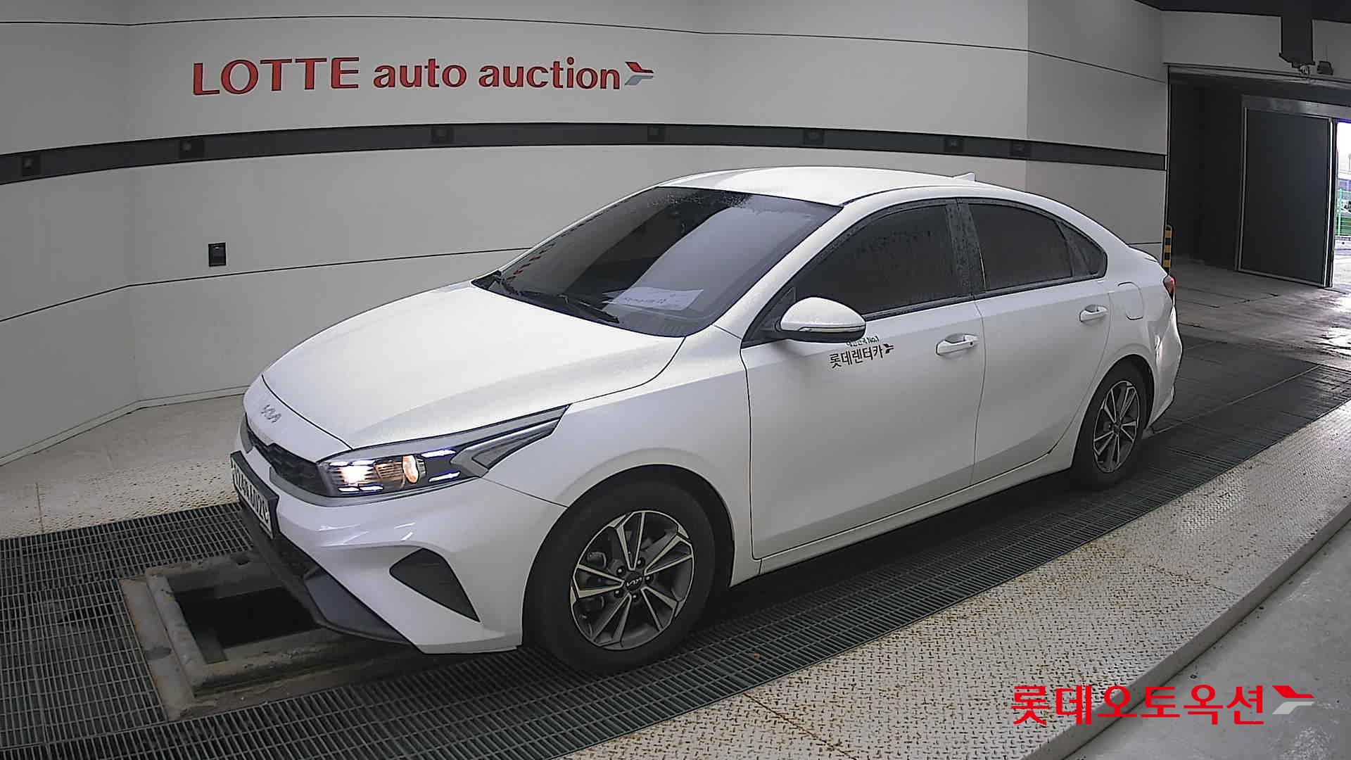 Kia K3 id 3461992 из Кореи 13