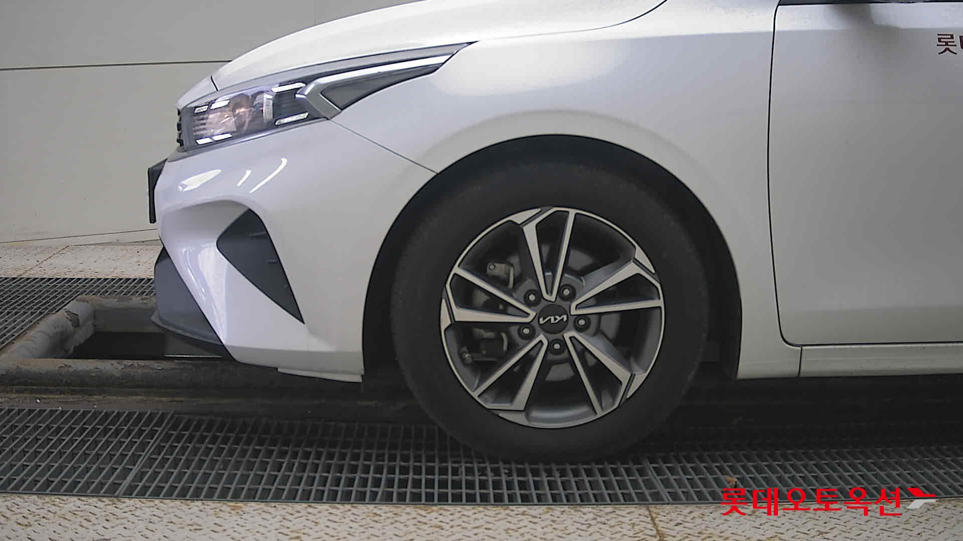 Kia K3 id 3461992 из Кореи 21