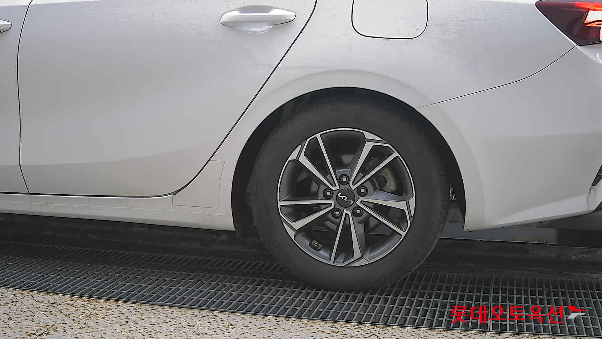 Kia K3 id 3461992 из Кореи 22