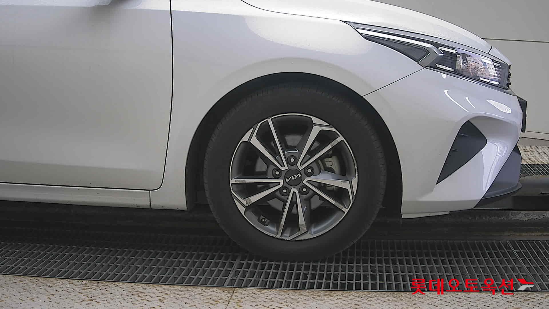 Kia K3 id 3461992 из Кореи 23