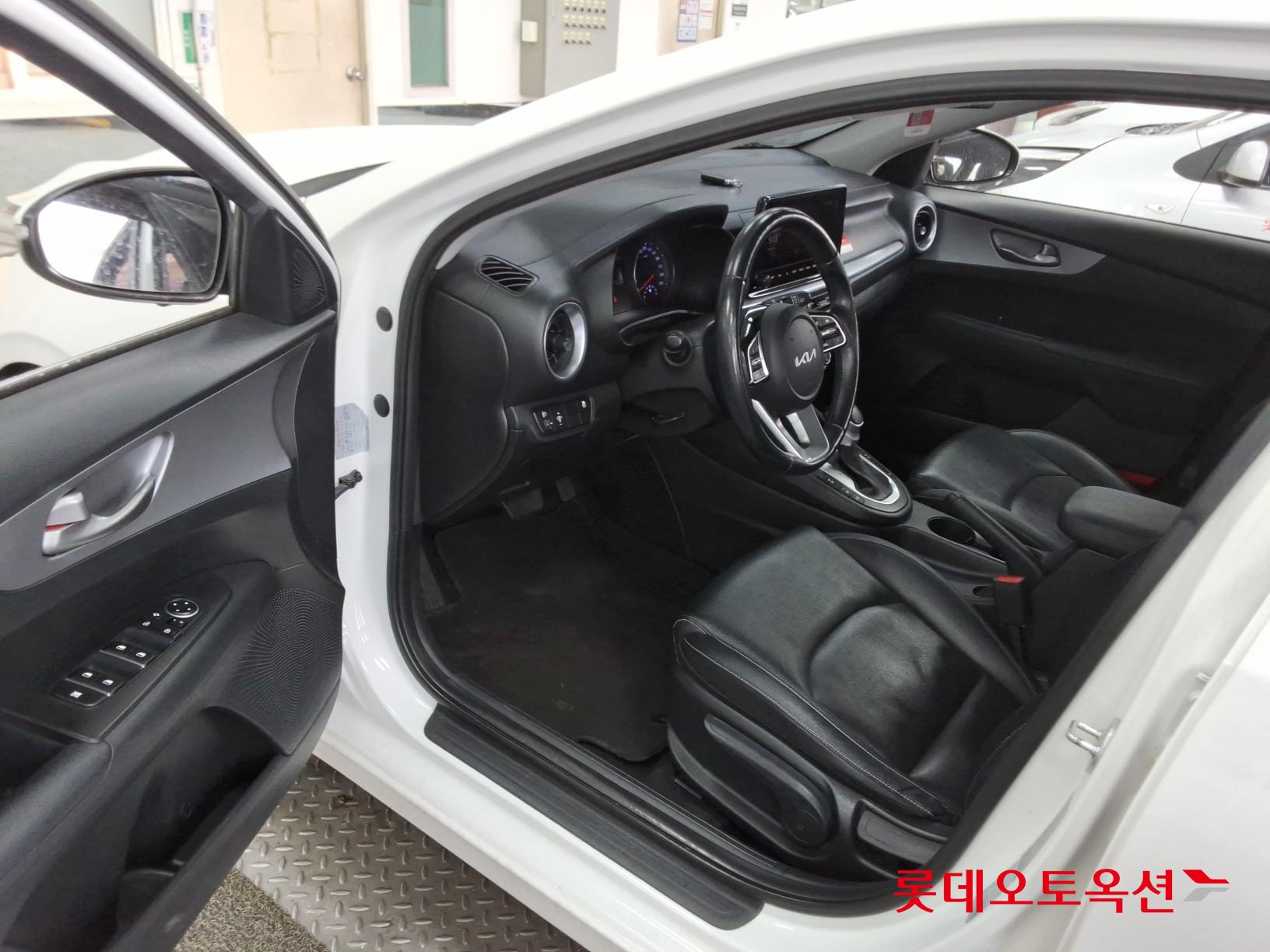 Kia K3 id 3461992 из Кореи 34