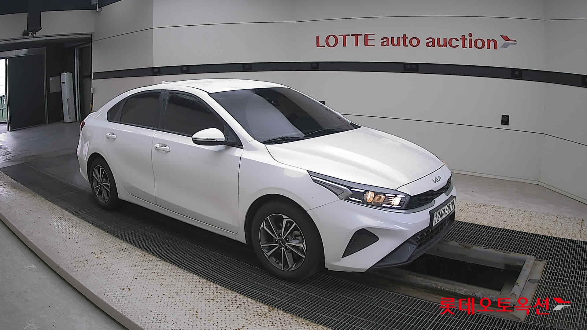 Kia K3 id 3461959 из Кореи 16