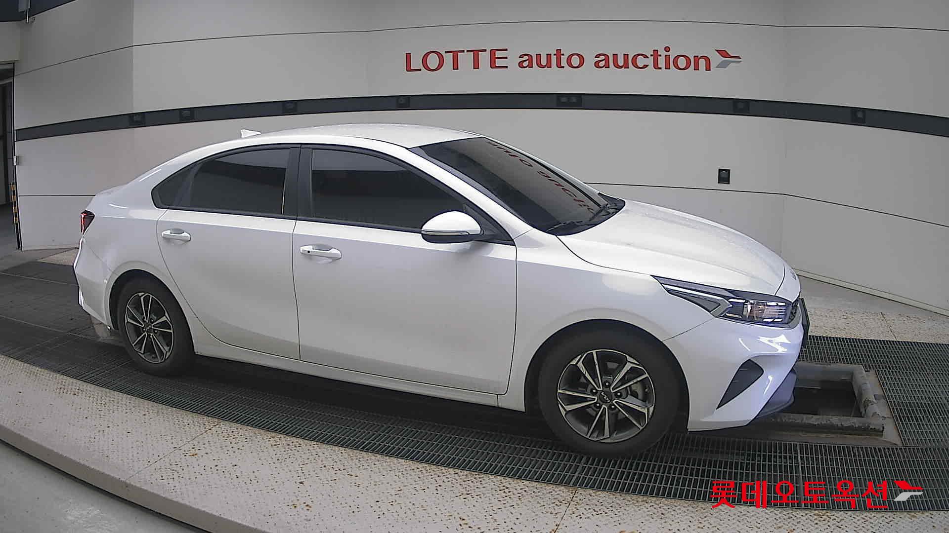 Kia K3 id 3461948 из Кореи 17