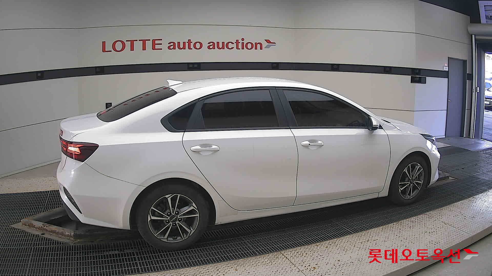 Kia K3 id 3461948 из Кореи 18