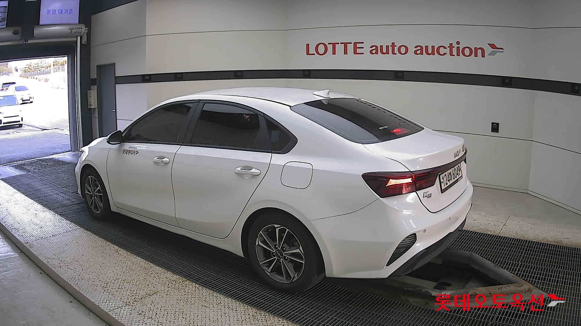 Kia K3 id 3466774 из Кореи 10