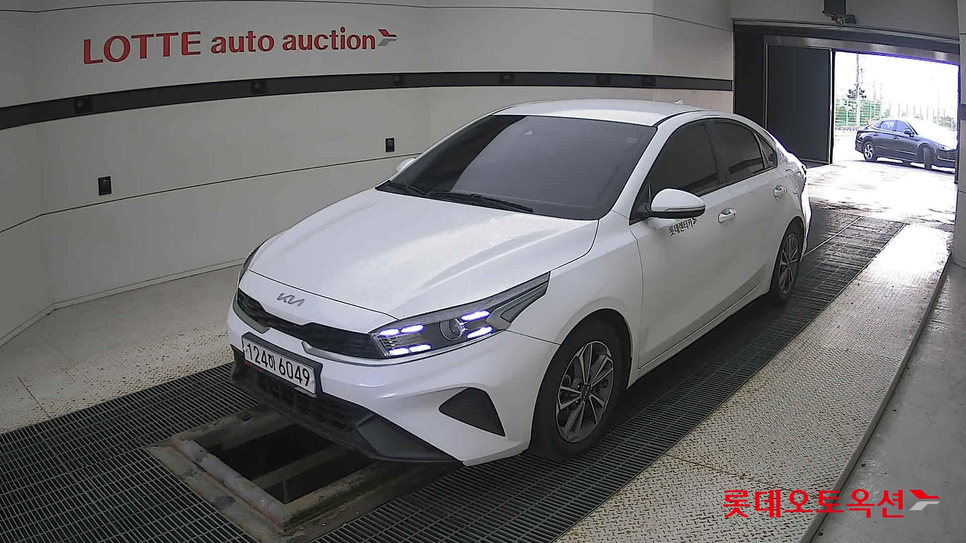 Kia K3 id 3466774 из Кореи 14