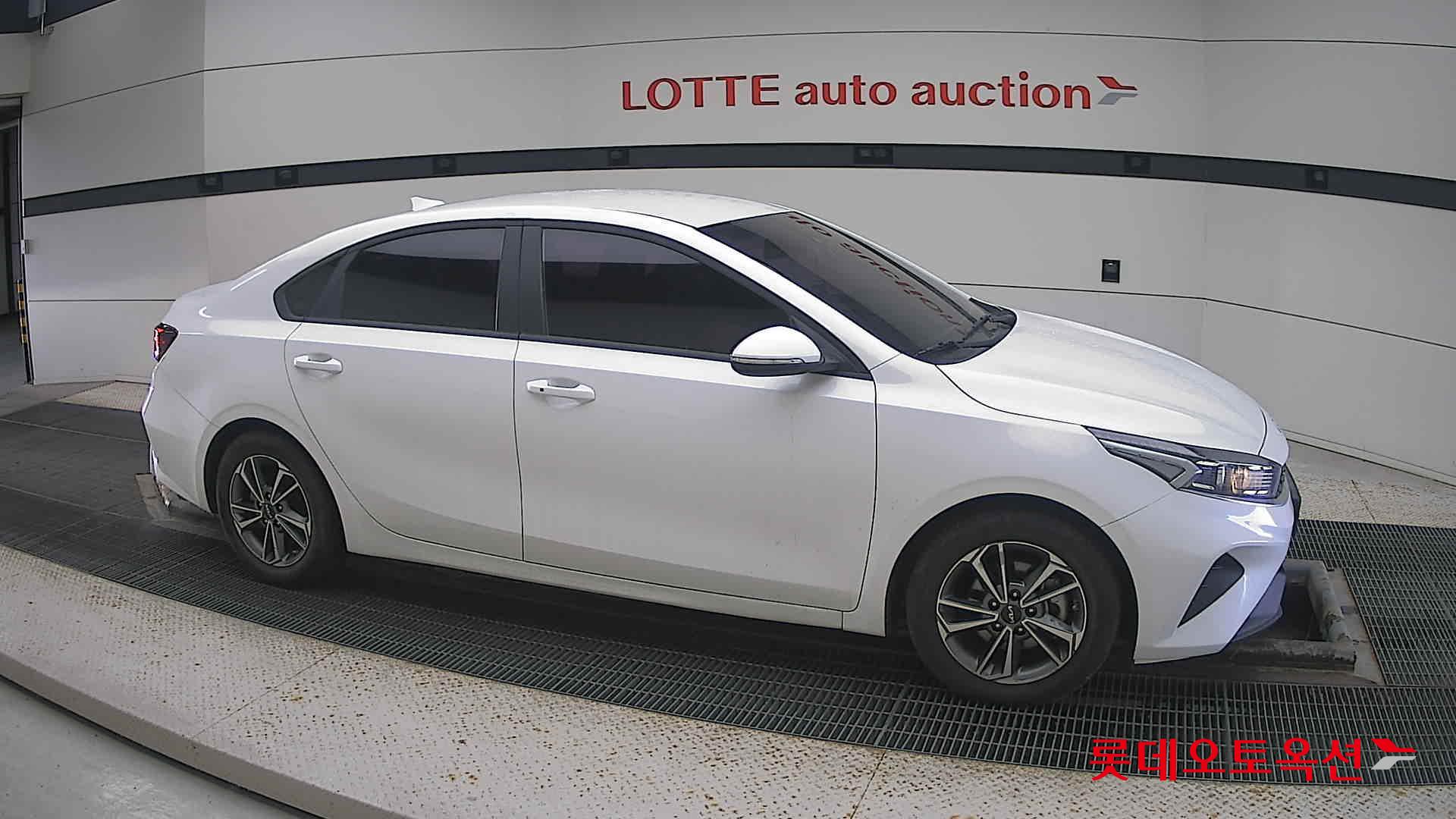 Kia K3 id 3461885 из Кореи 17