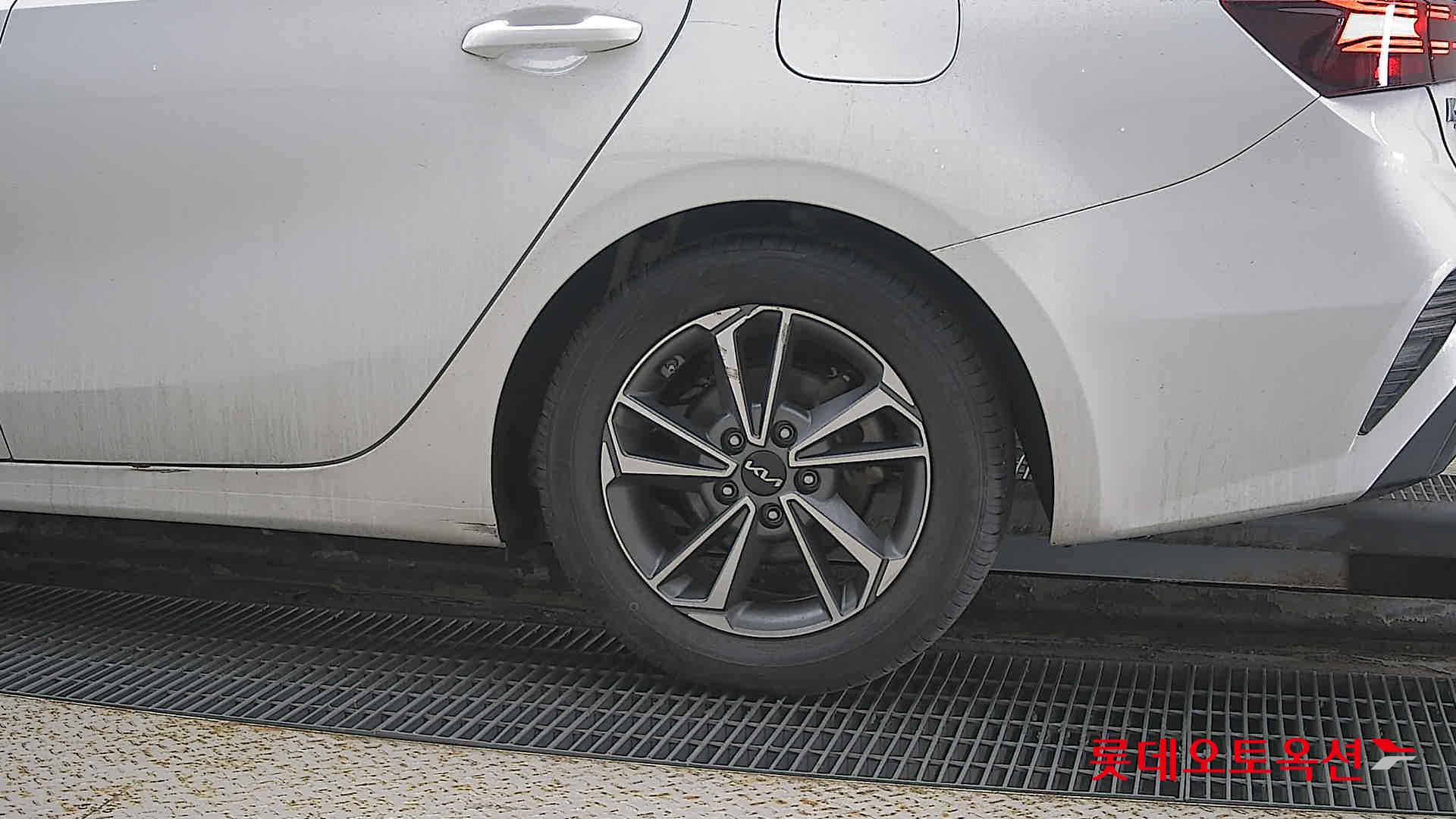 Kia K3 id 3461885 из Кореи 22