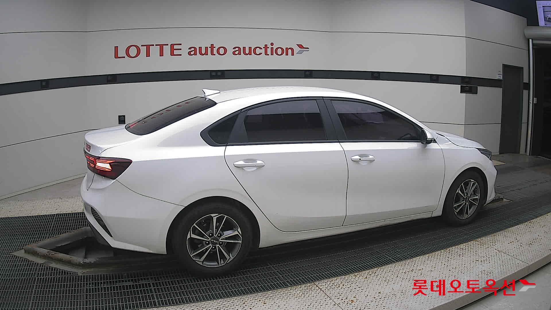 Kia K3 id 3471574 из Кореи 18