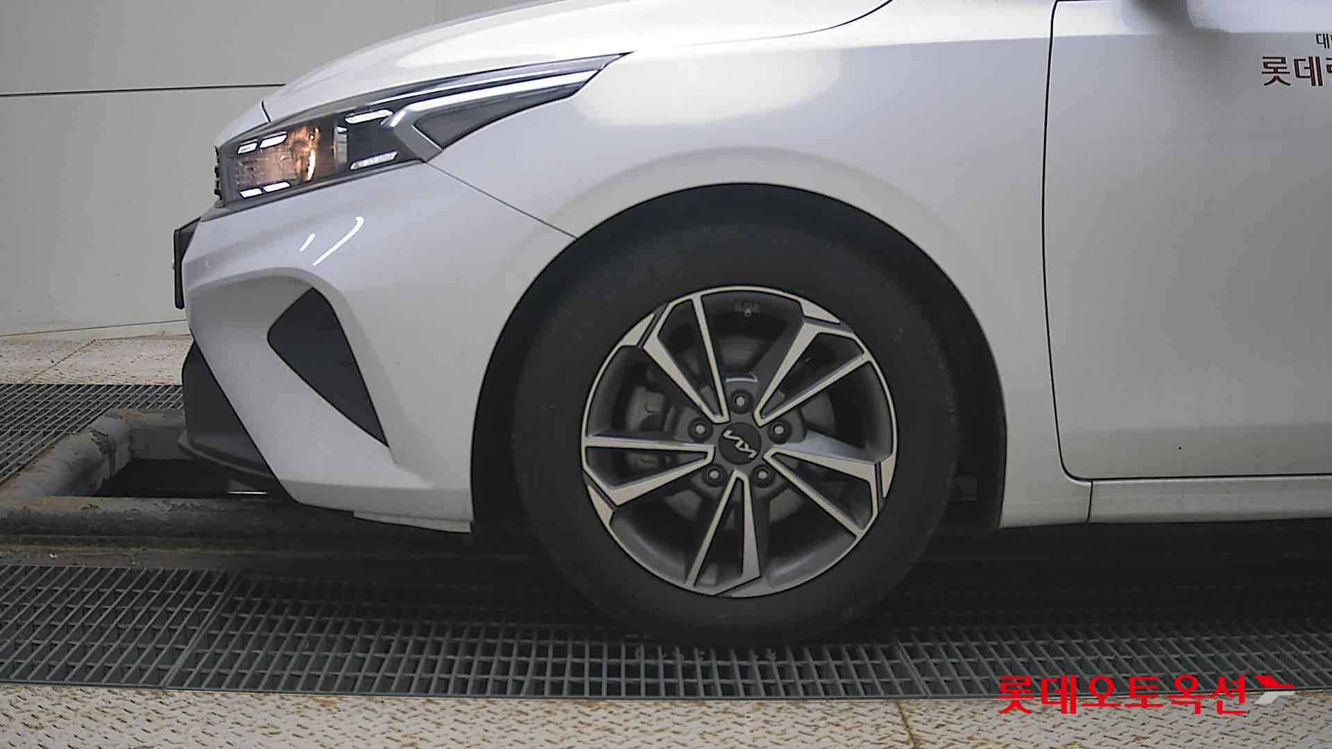 Kia K3 id 3471574 из Кореи 21