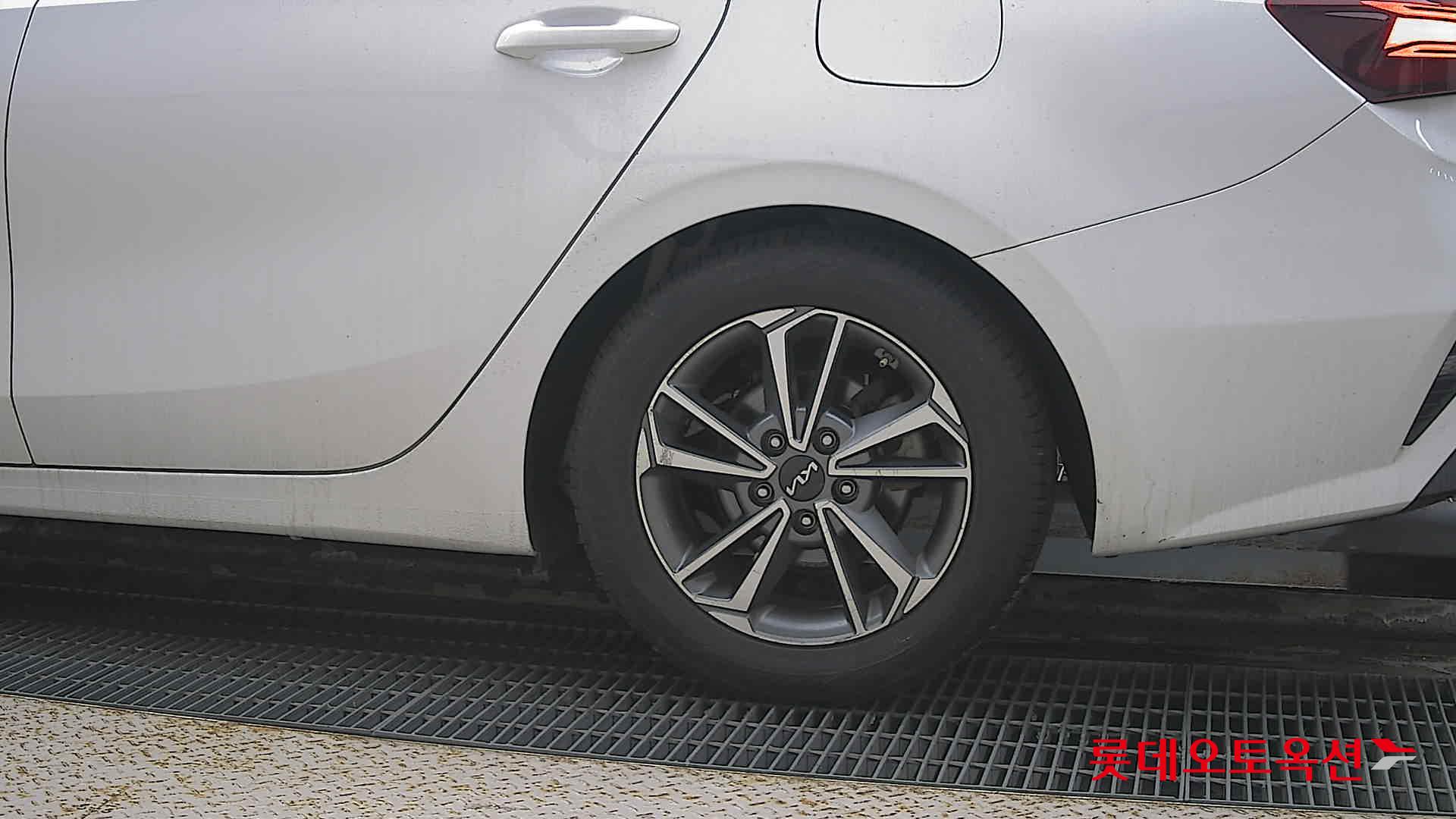 Kia K3 id 3471574 из Кореи 22