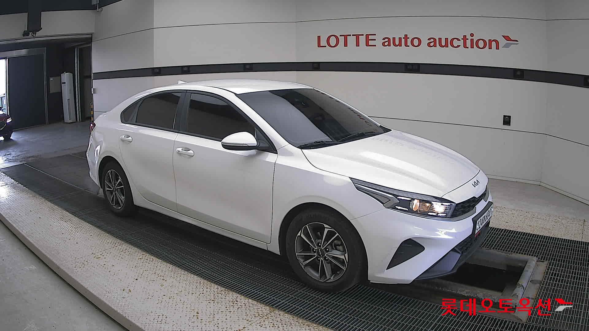 Kia K3 id 3461968 из Кореи 16