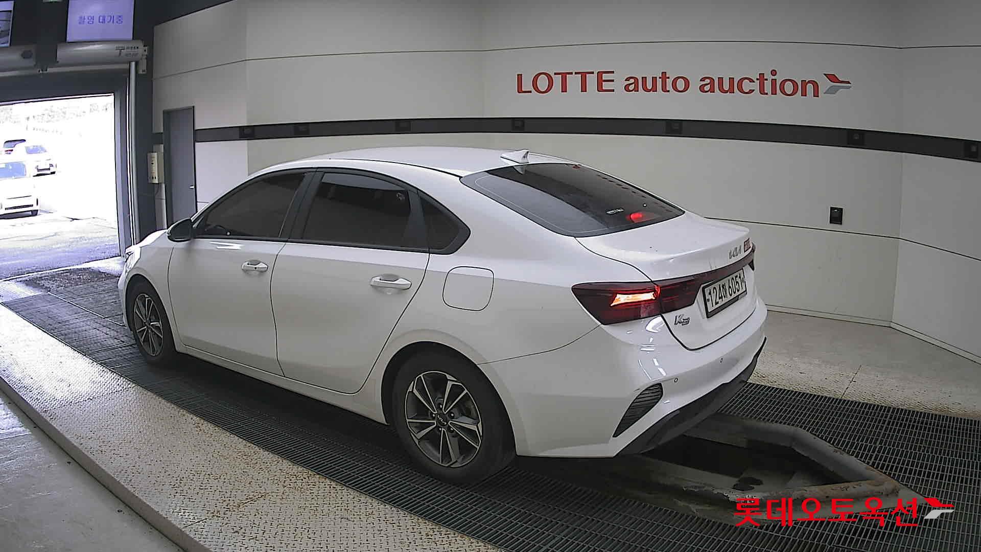 Kia K3 id 3466763 из Кореи 10