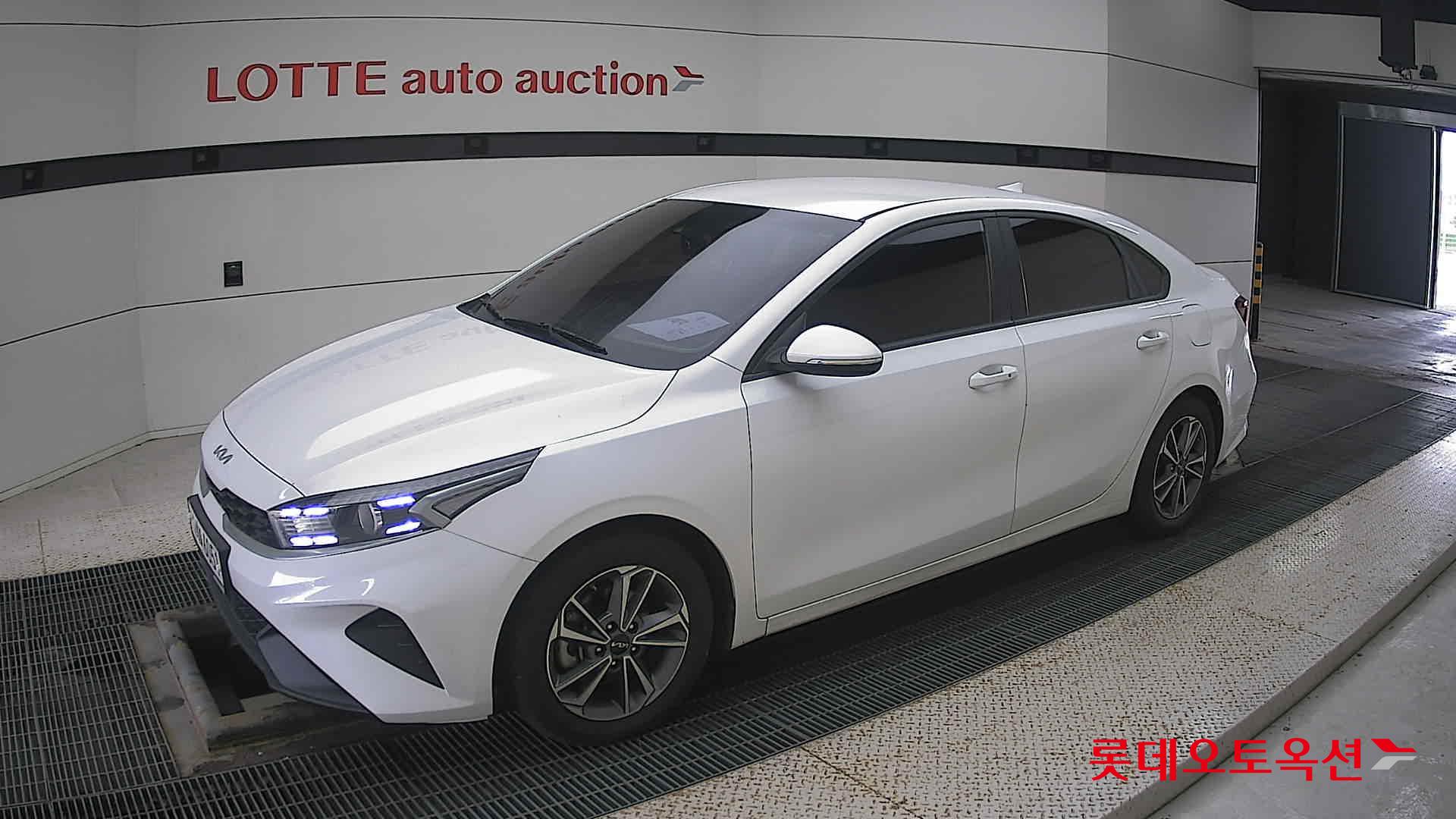 Kia K3 id 3466763 из Кореи 13