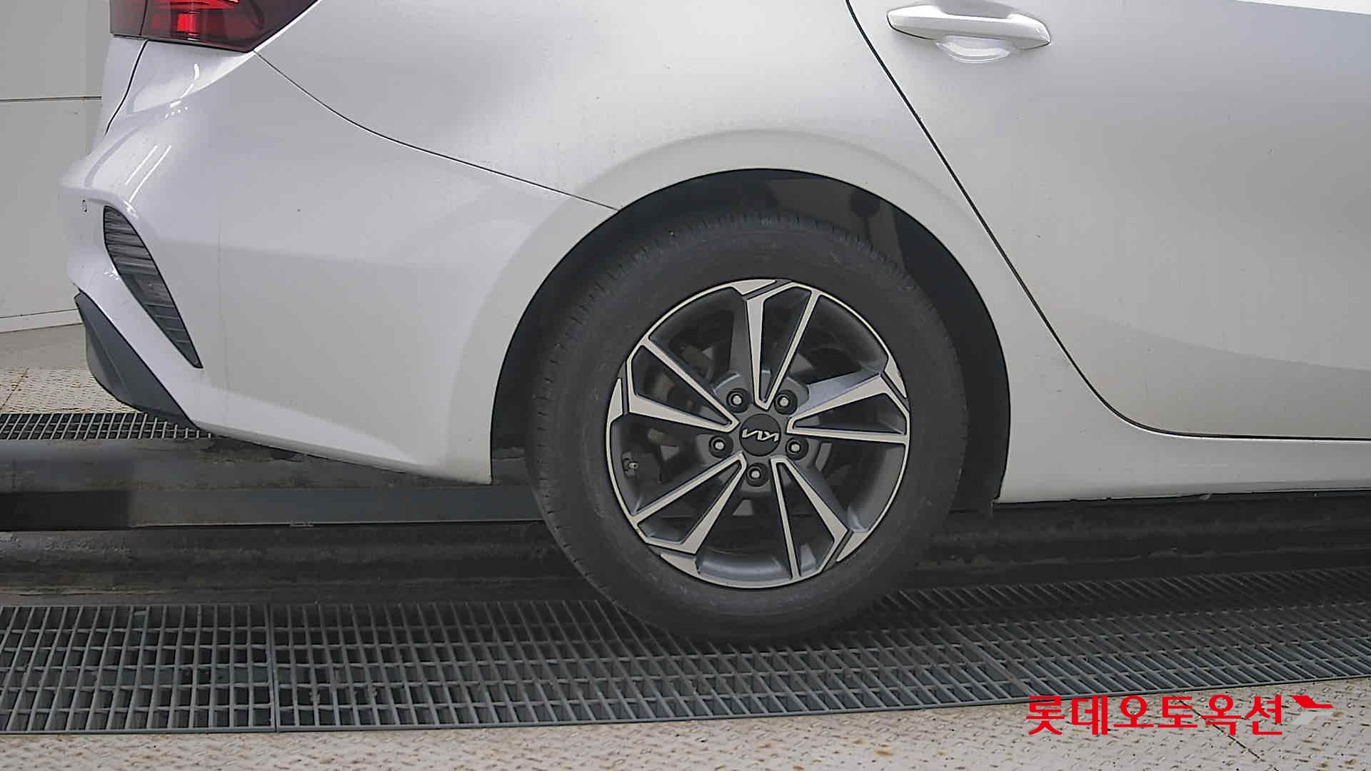 Kia K3 id 3466763 из Кореи 24