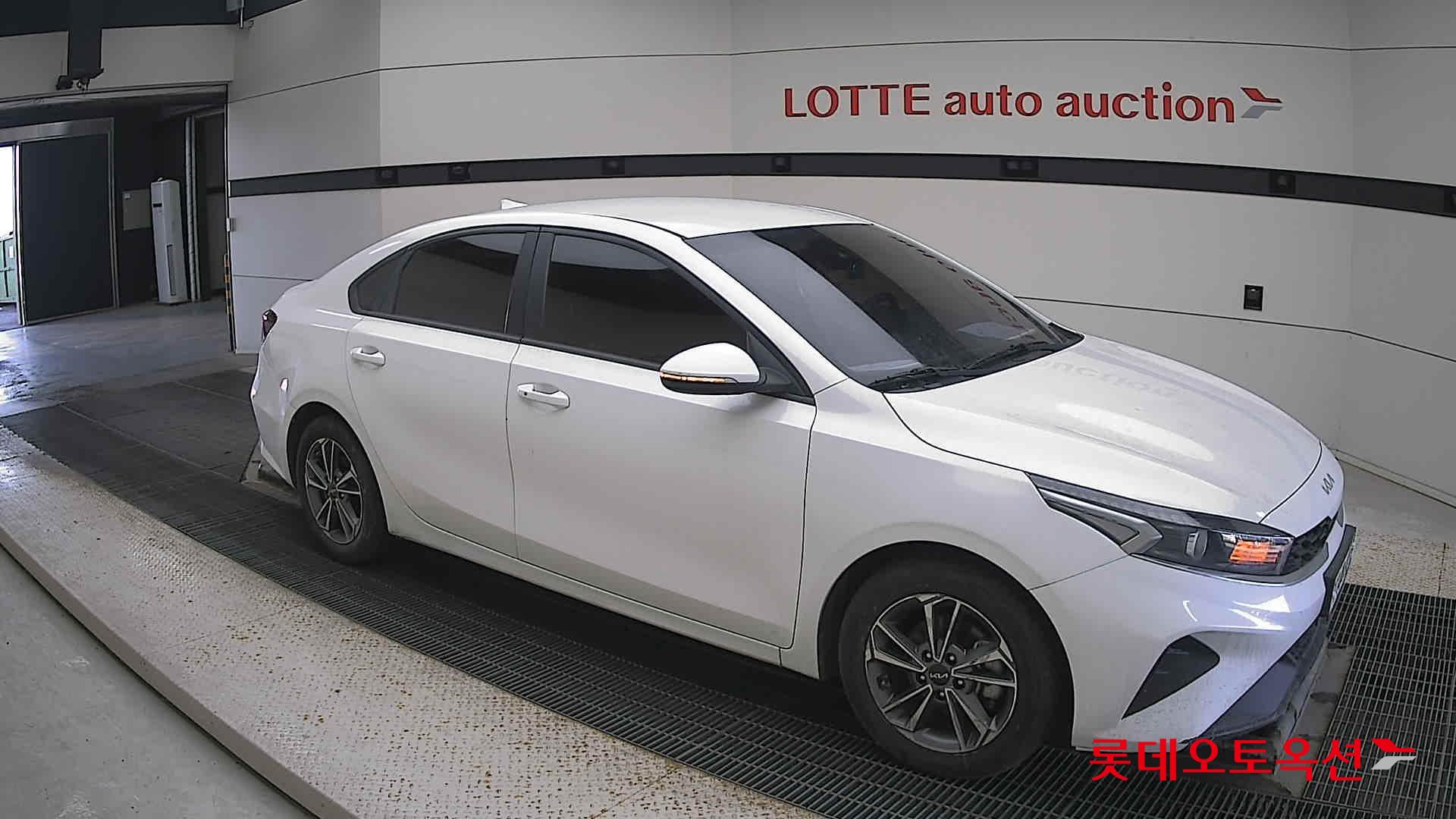 Kia K3 id 3461969 из Кореи 16