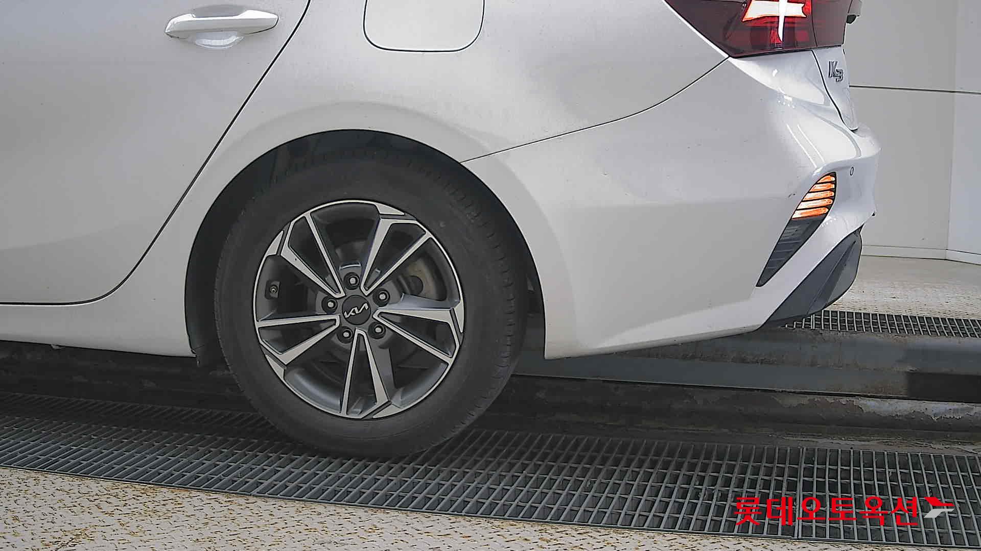 Kia K3 id 3461969 из Кореи 22