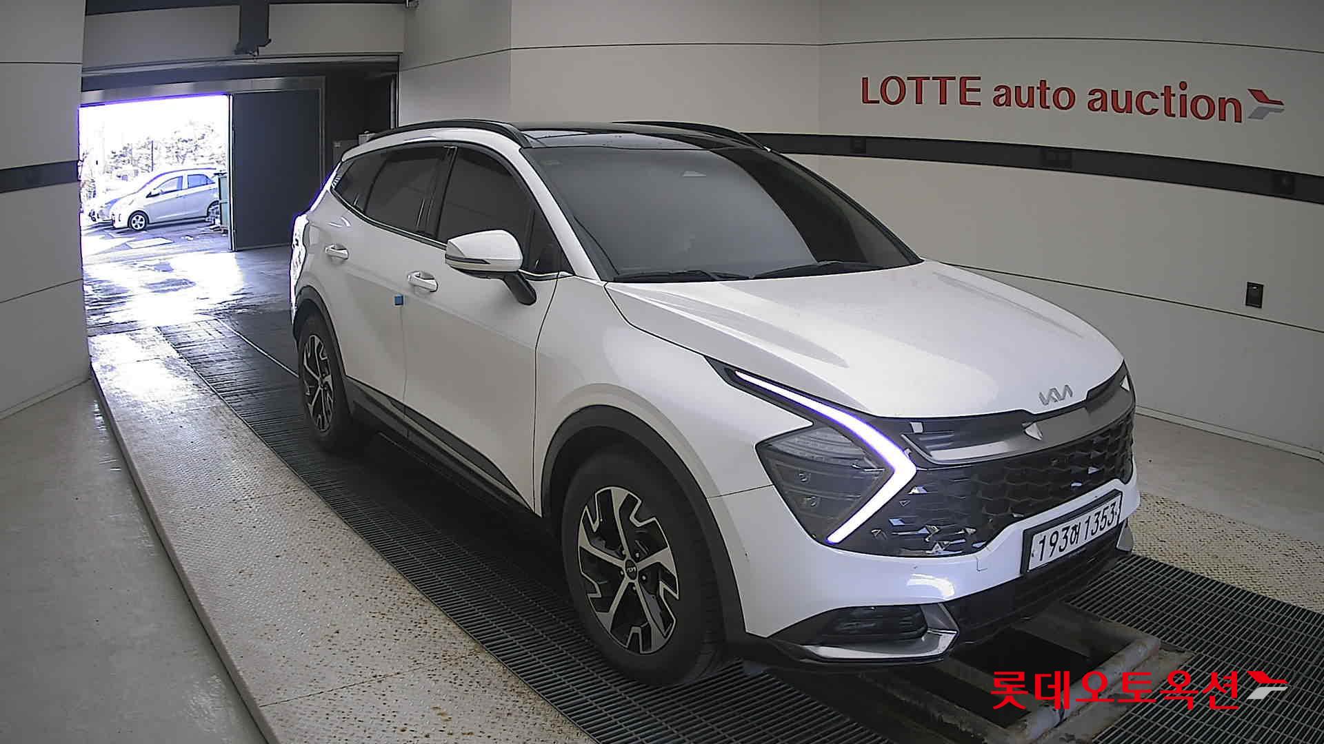 Kia Sportage Hybrid 2022 Snow White Pearl (optional) из Кореи, фото 2