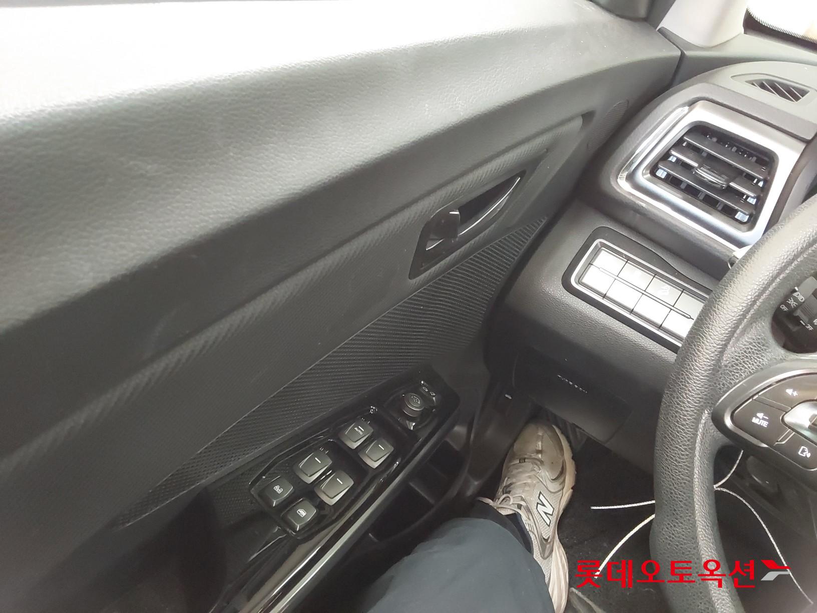 SsangYong Tivoli id 3461882 из Кореи 28