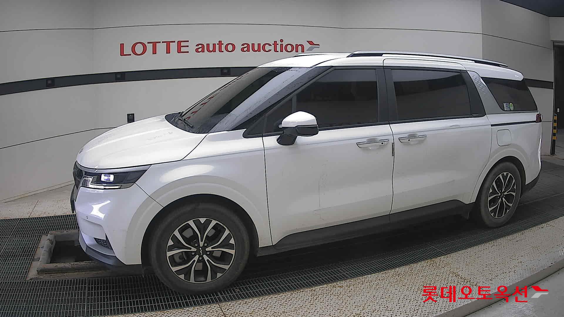 Kia Carnival id 3461964 из Кореи 12