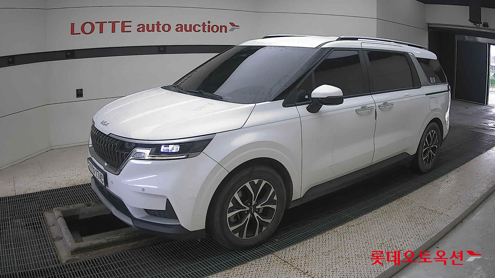 Kia Carnival id 3461964 из Кореи 13