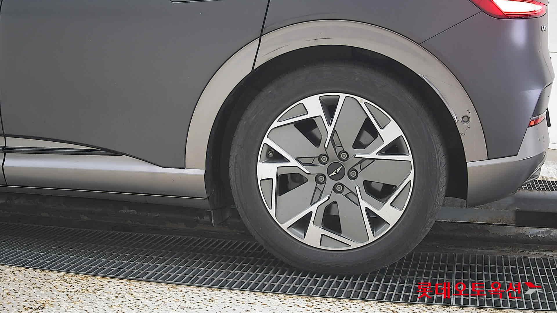 Hyundai GV60 id 3471602 из Кореи 22