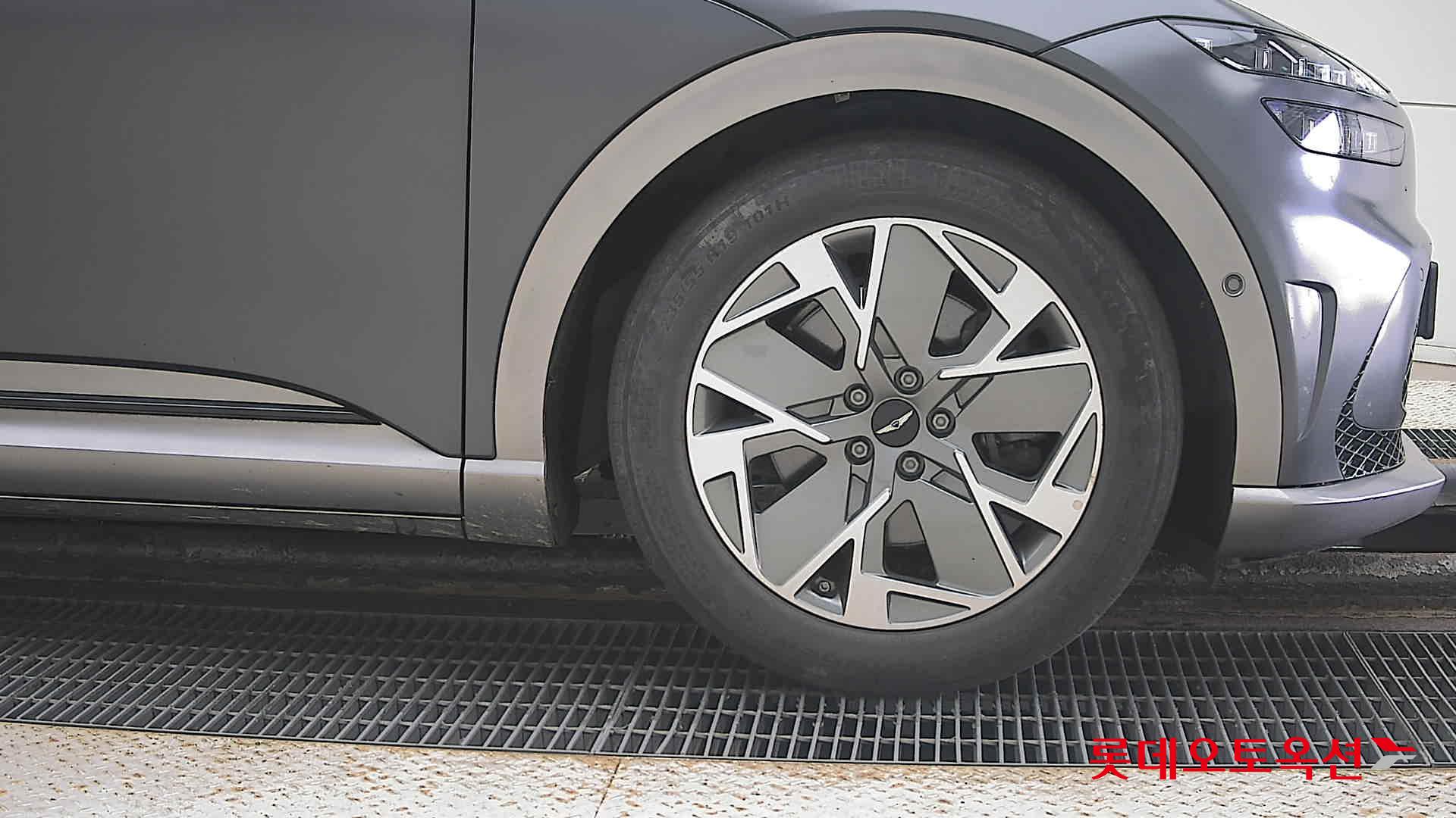 Hyundai GV60 id 3471602 из Кореи 23