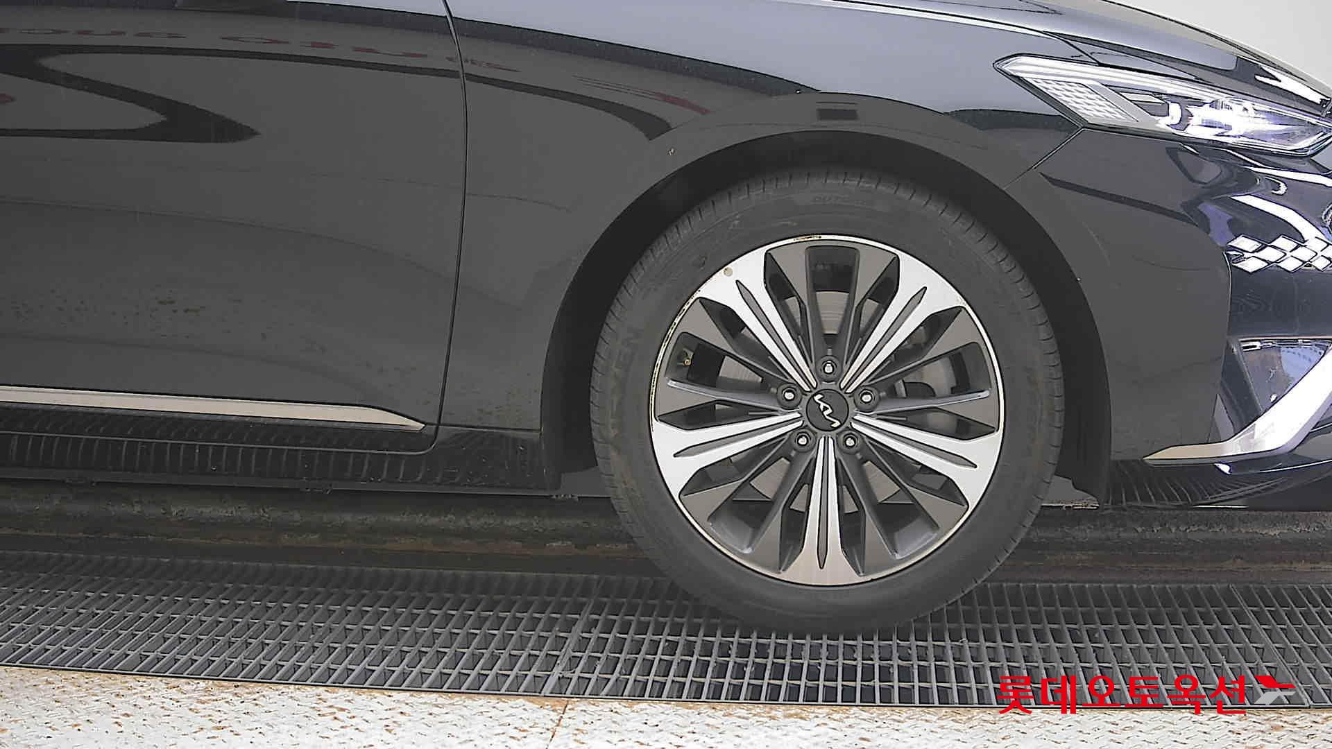 Kia K8 id 3461967 из Кореи 23