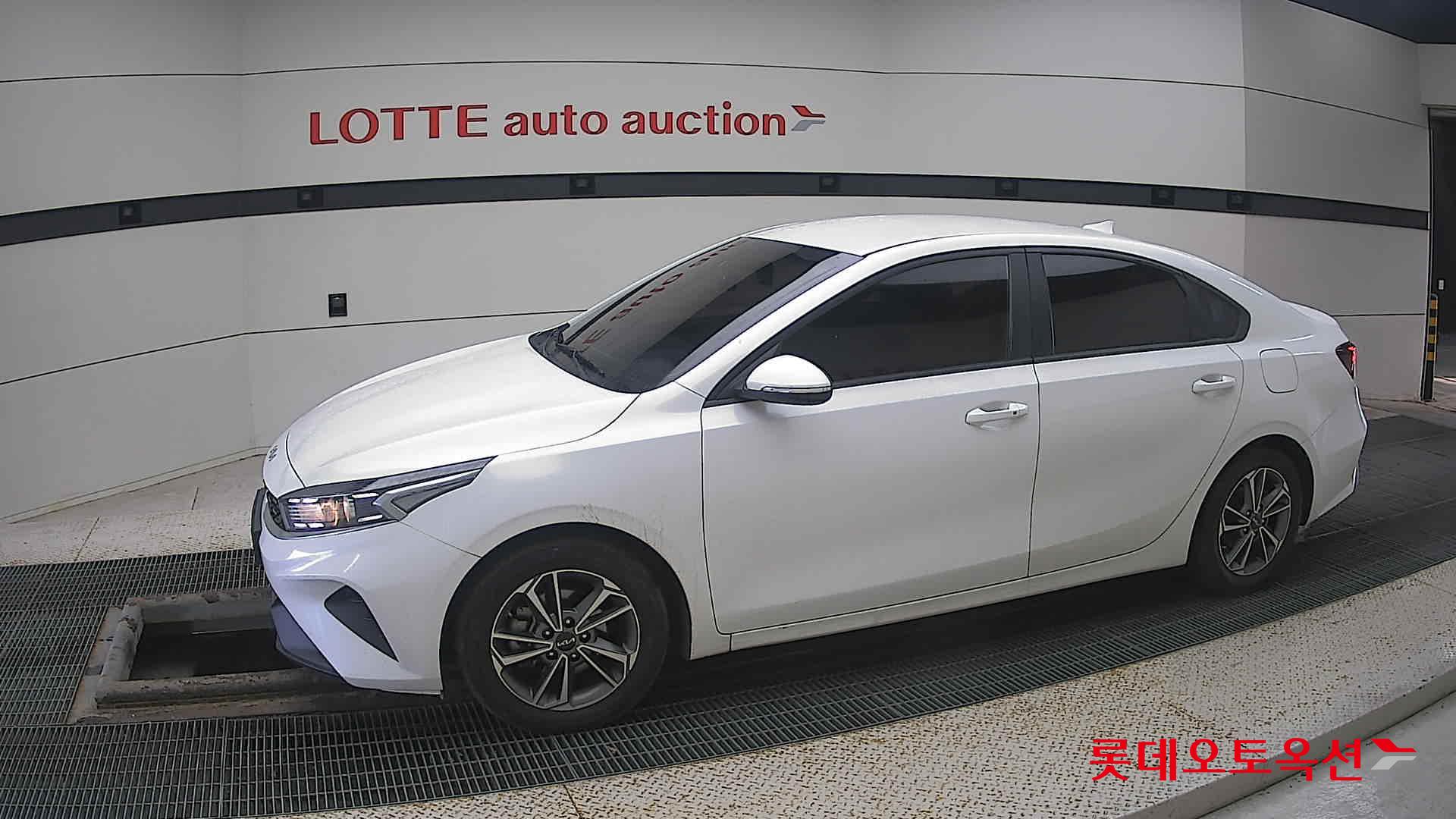 Kia K3 id 3461979 из Кореи 12