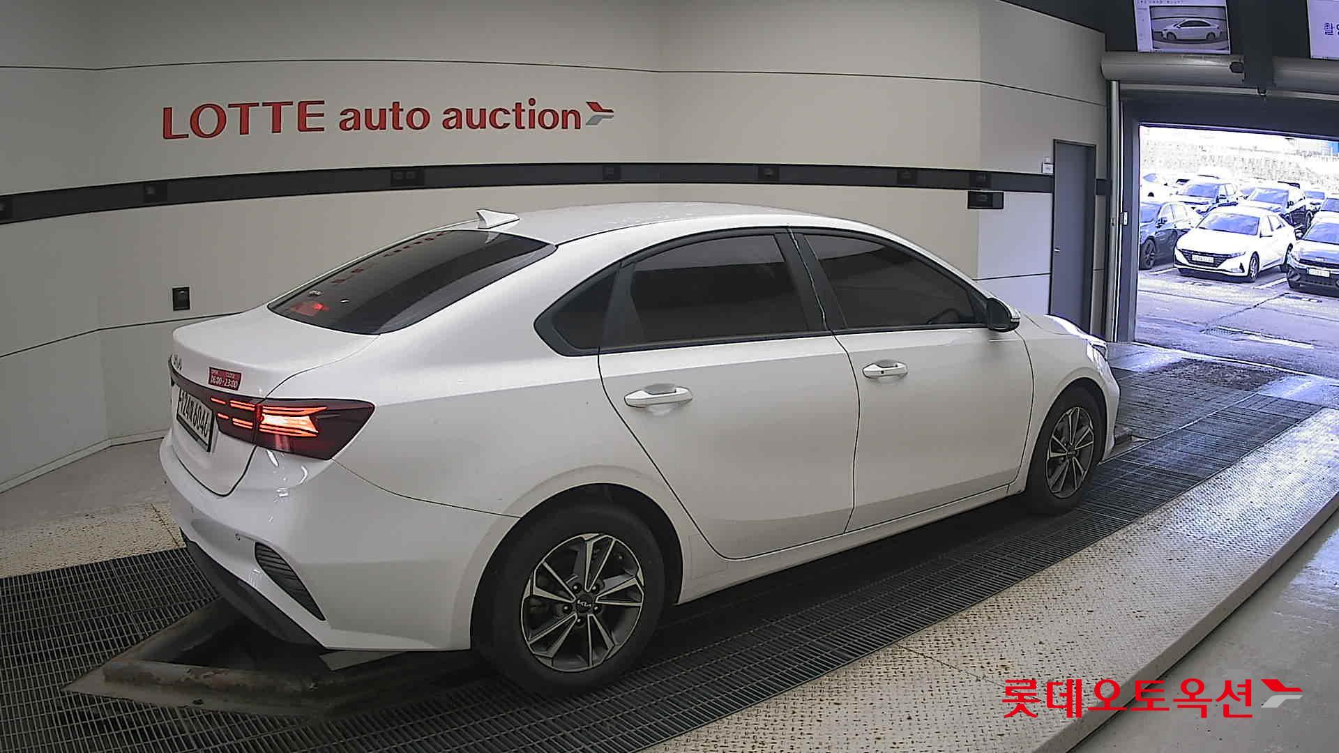 Kia K3 id 3461979 из Кореи 19