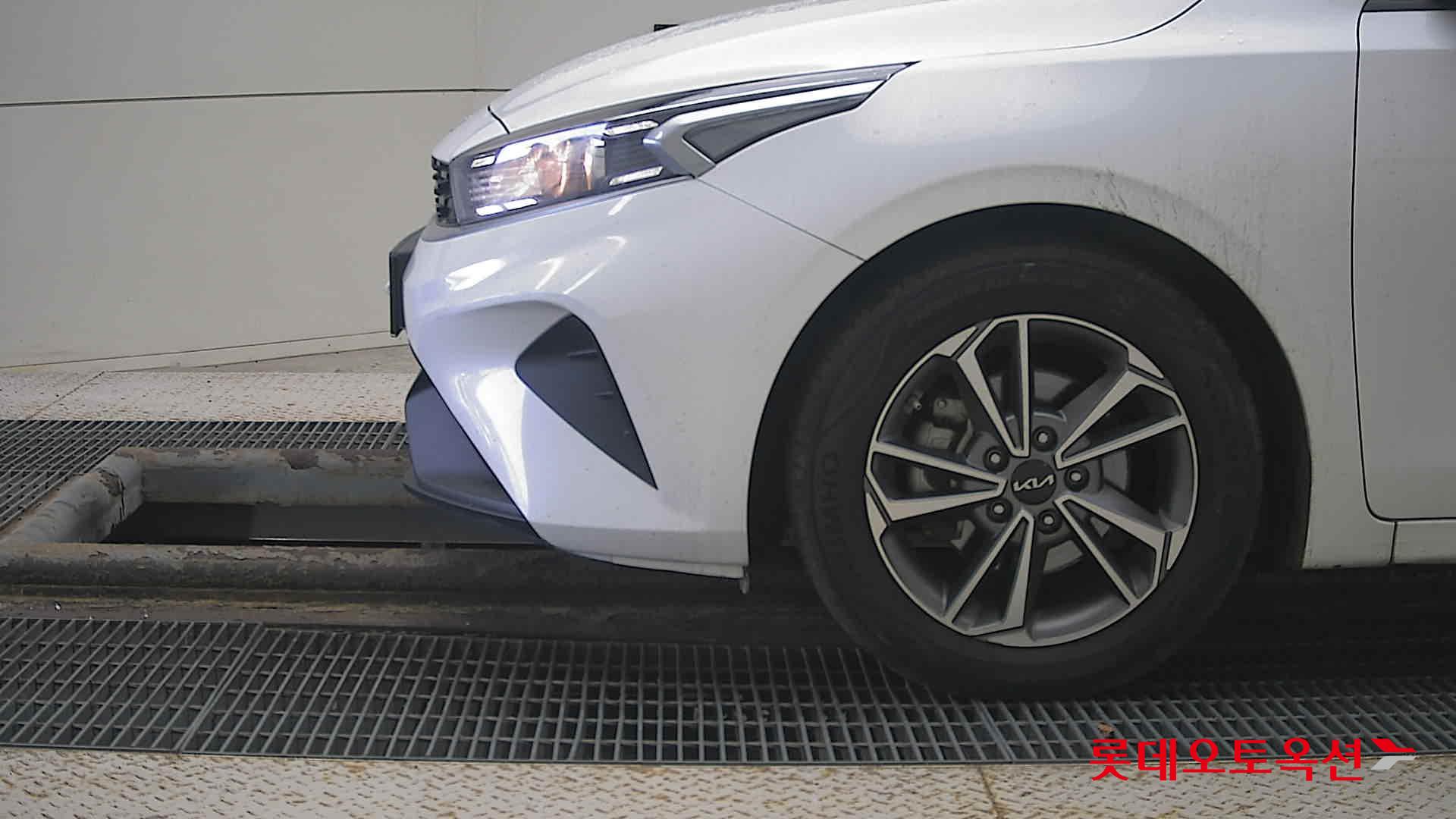 Kia K3 id 3461979 из Кореи 21