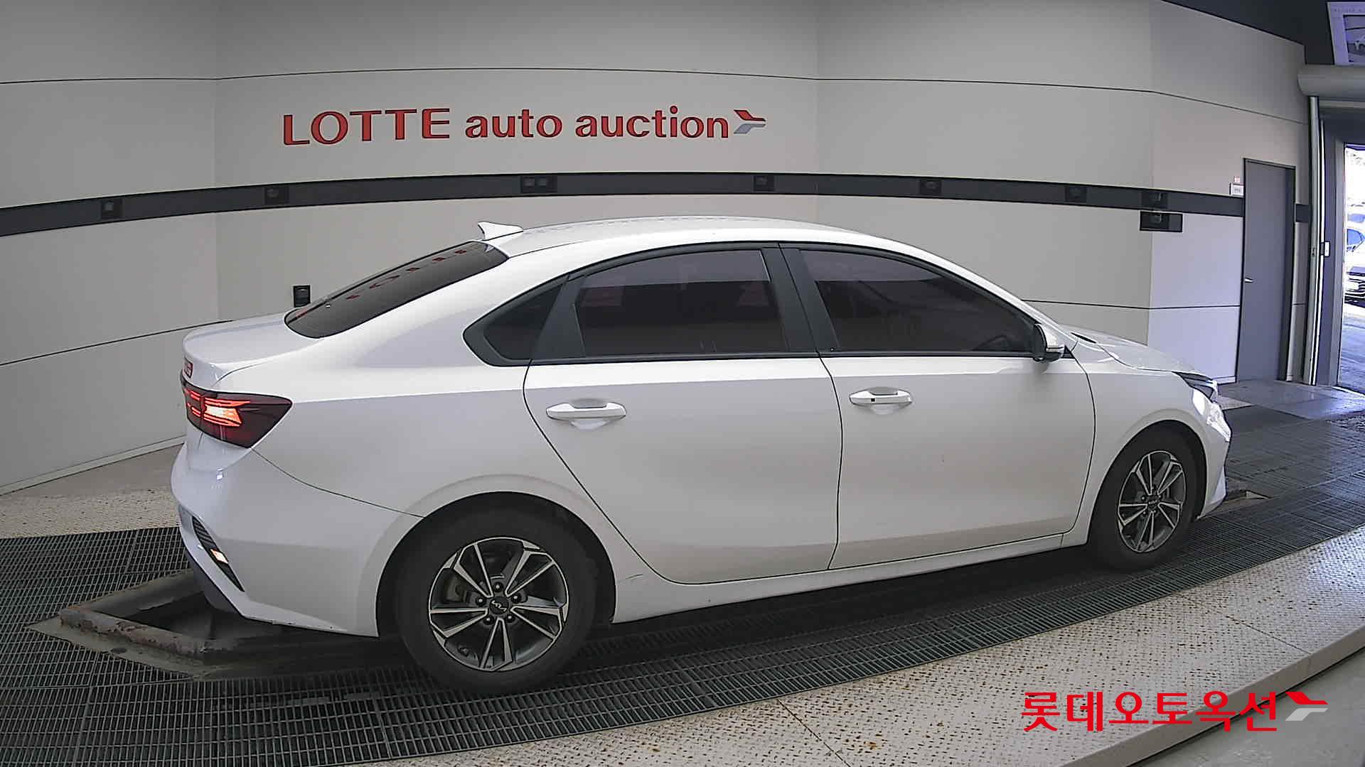 Kia K3 id 3461961 из Кореи 18