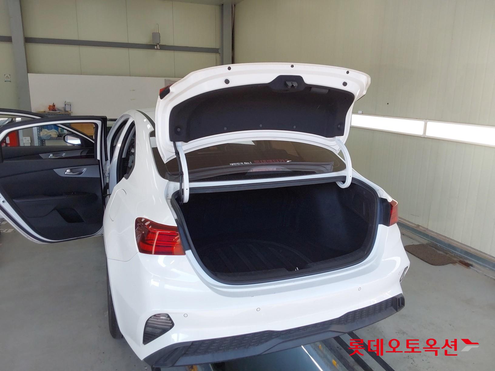 Kia K3 id 3461961 из Кореи 37