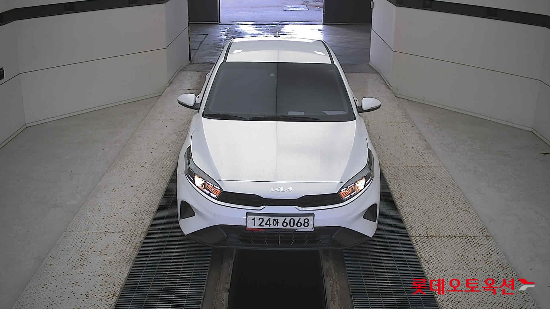 Kia K3 id 3461950 из Кореи 8