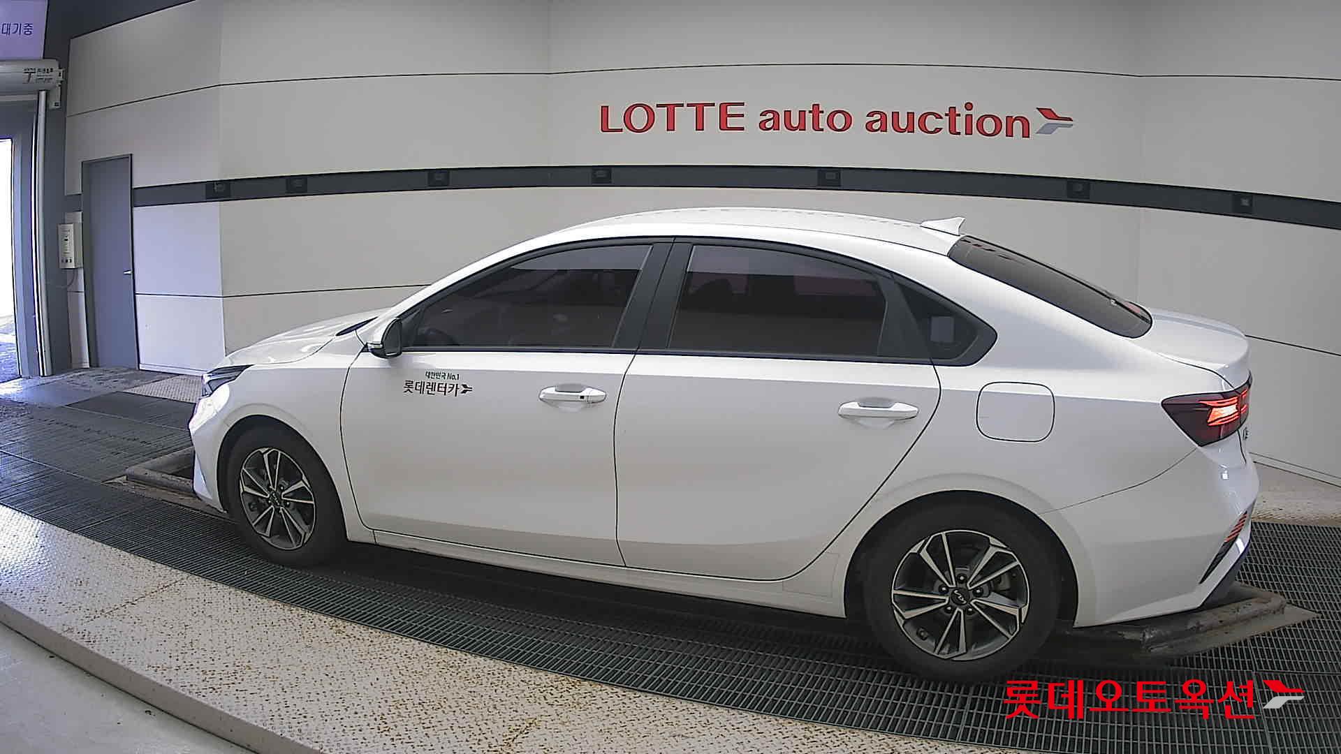 Kia K3 id 3461950 из Кореи 11