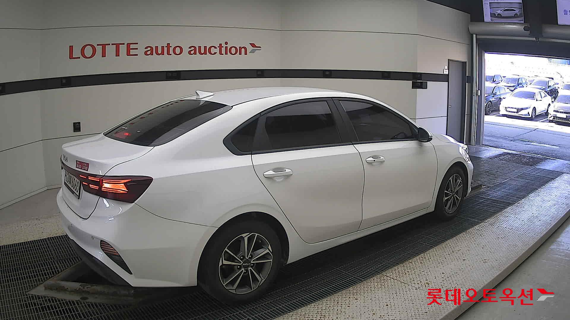 Kia K3 id 3461950 из Кореи 19