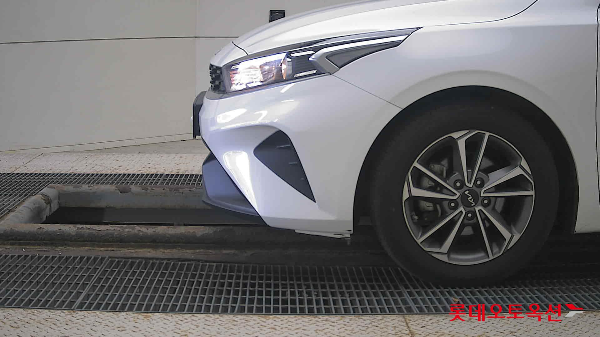 Kia K3 id 3461950 из Кореи 21