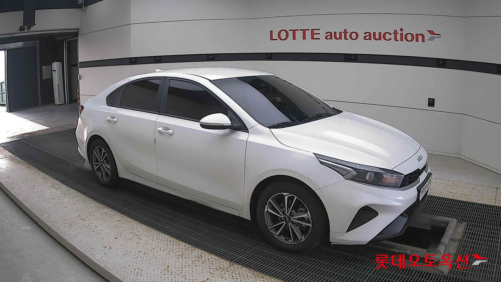 Kia K3 id 3466841 из Кореи 16