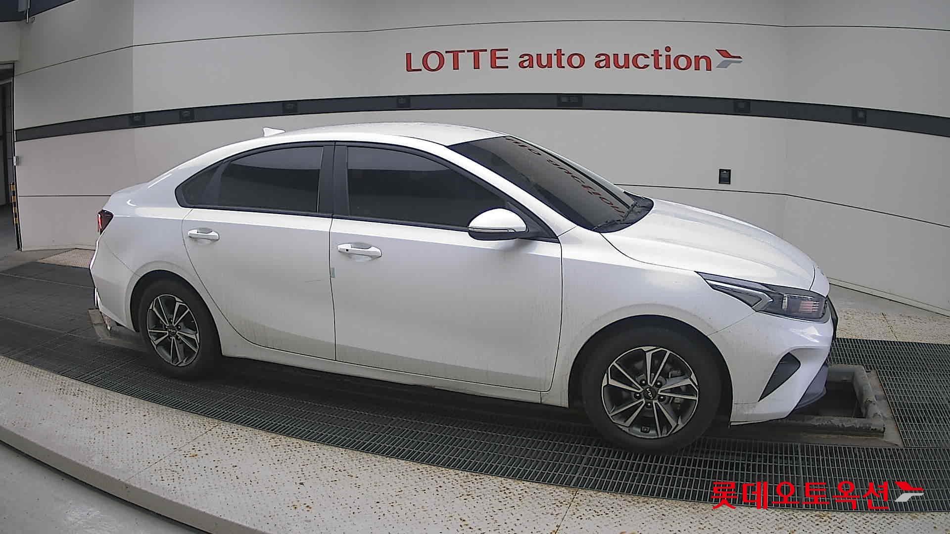 Kia K3 id 3466841 из Кореи 17