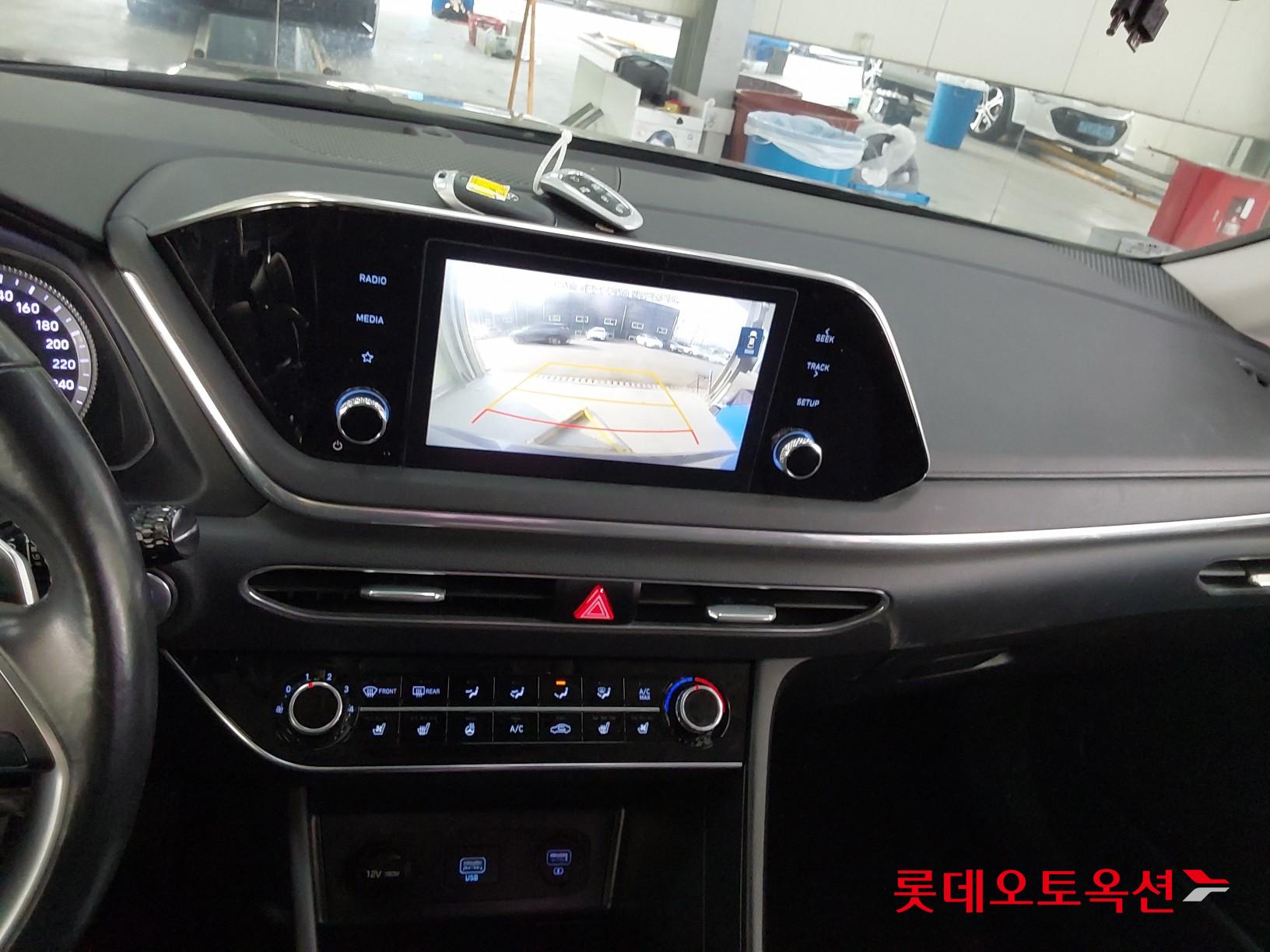 Hyundai Sonata id 3466817 из Кореи 32