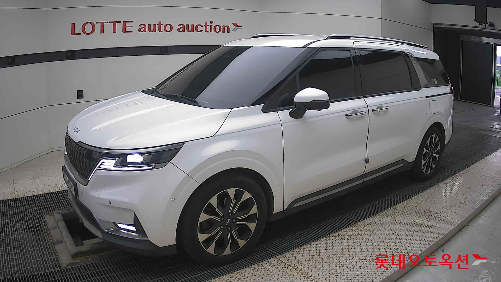 Kia Carnival id 3466786 из Кореи 13