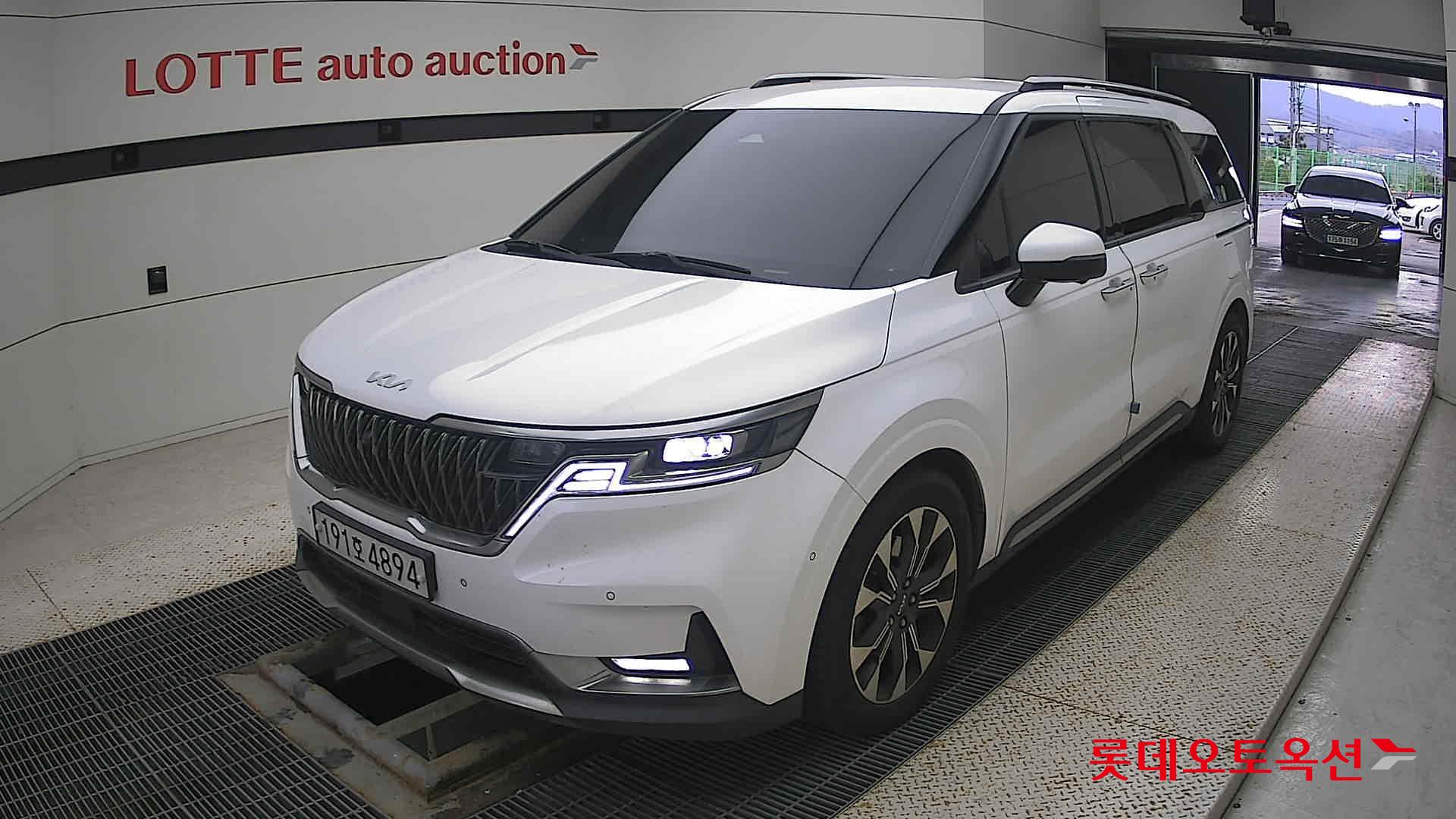 Kia Carnival id 3466786 из Кореи 14