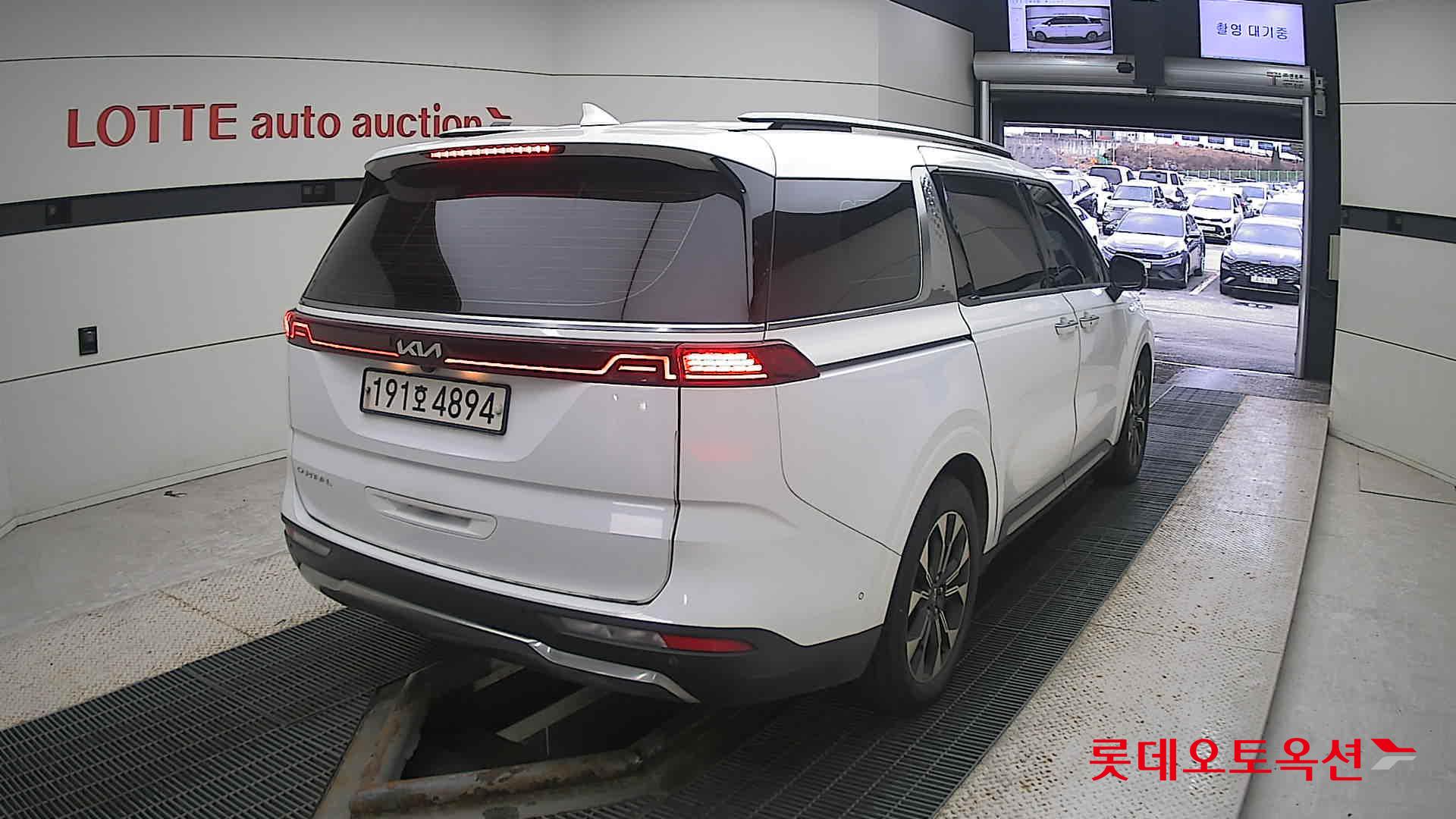 Kia Carnival id 3466786 из Кореи 20