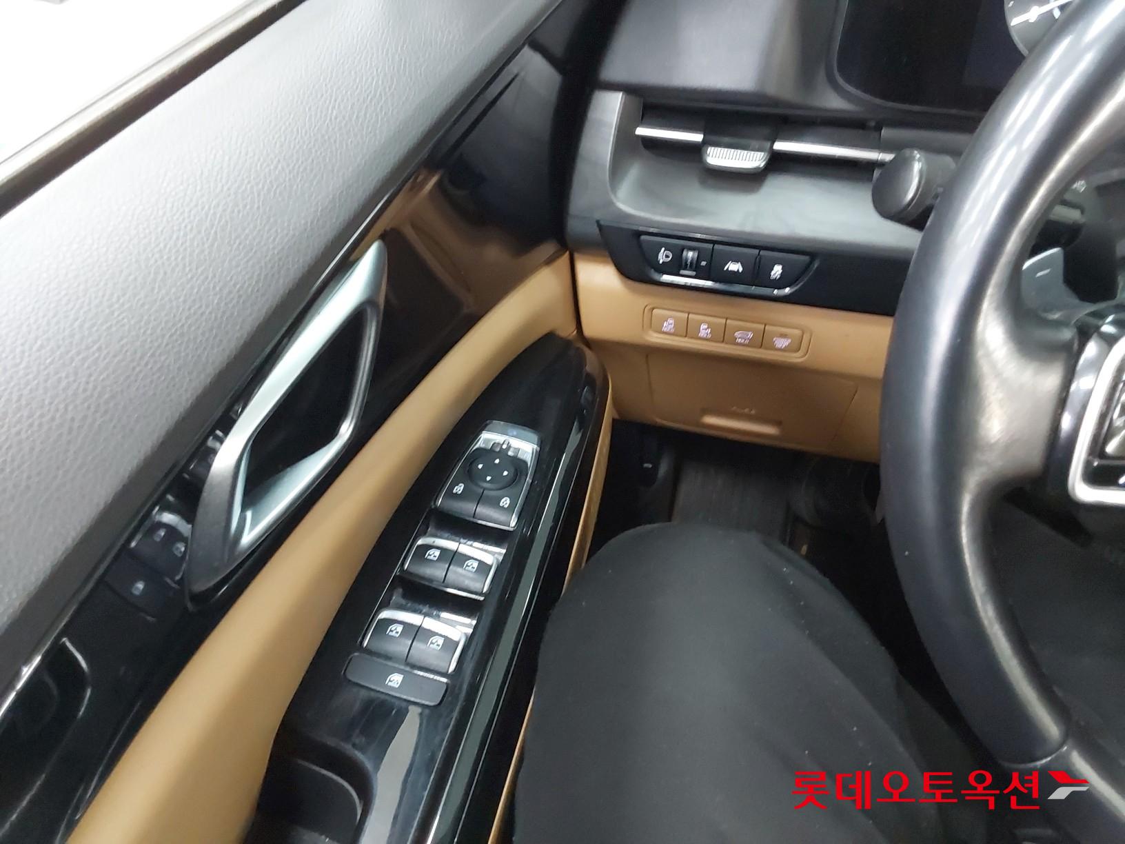 Kia Carnival id 3466786 из Кореи 28